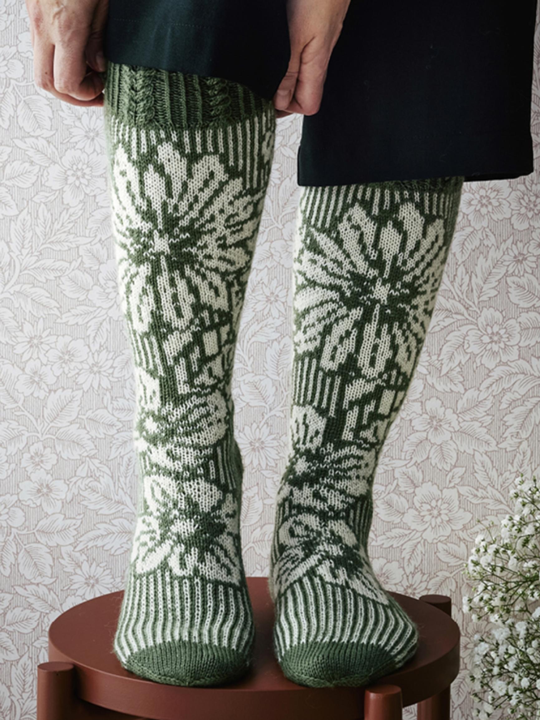 6 gorgeous floral sock patterns you’ll love to knit