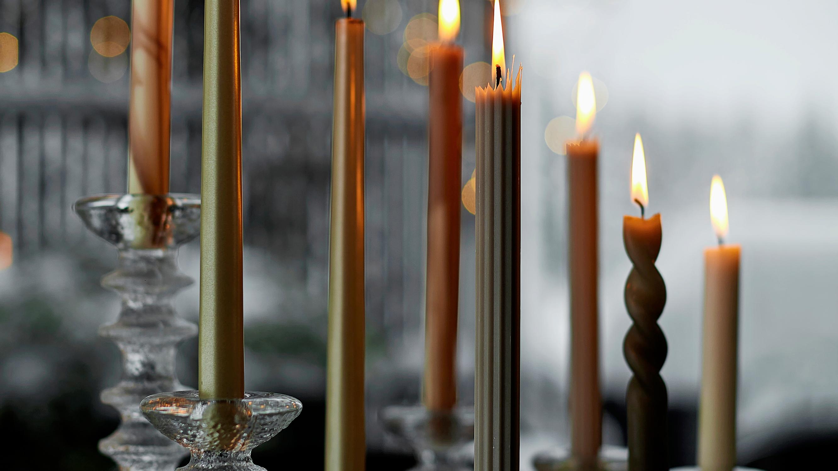 How to remove candle wax from glass candle holders: An effortless oven trick to make your candle holders sparkle