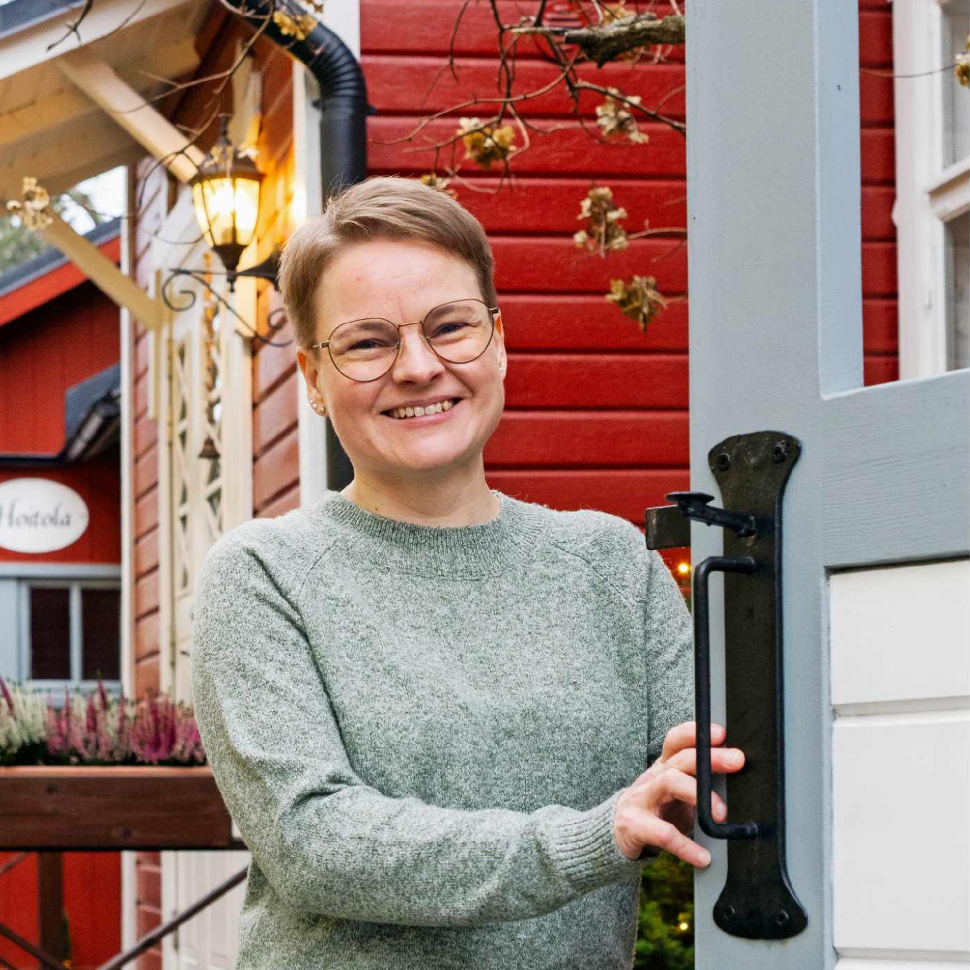 From 12 dressers to one: how Liisa cut the clutter