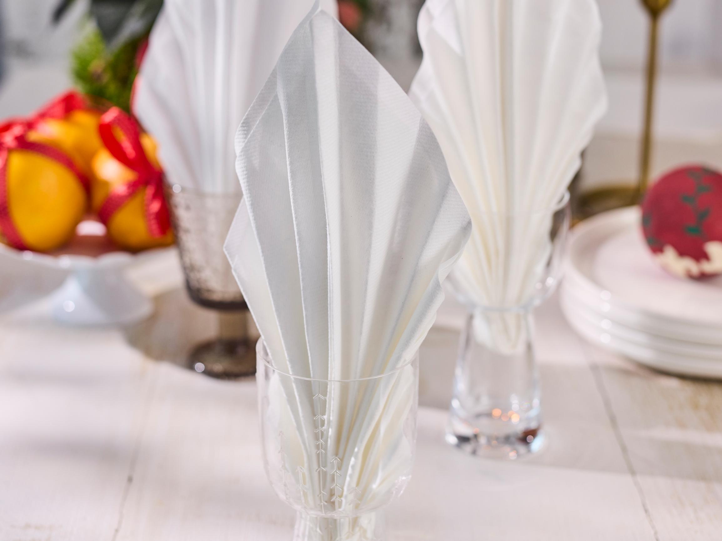 Make a napkin leaf for your glass—easy how-to