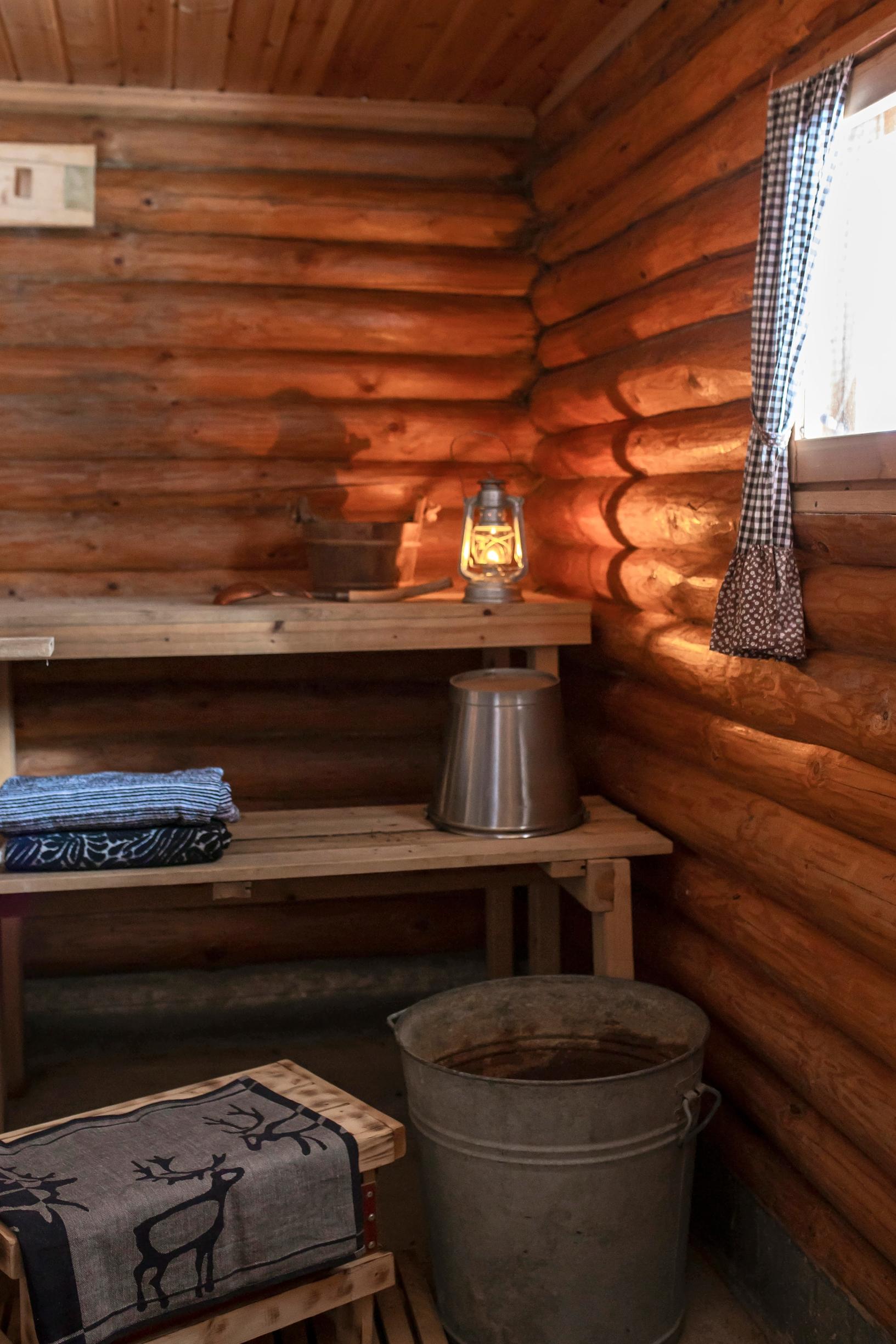 A lantern on the sauna bench