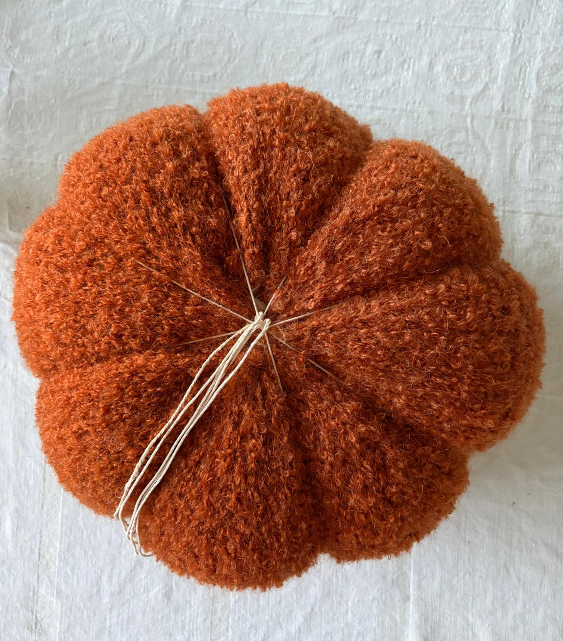 plush pumpkin pillow diy