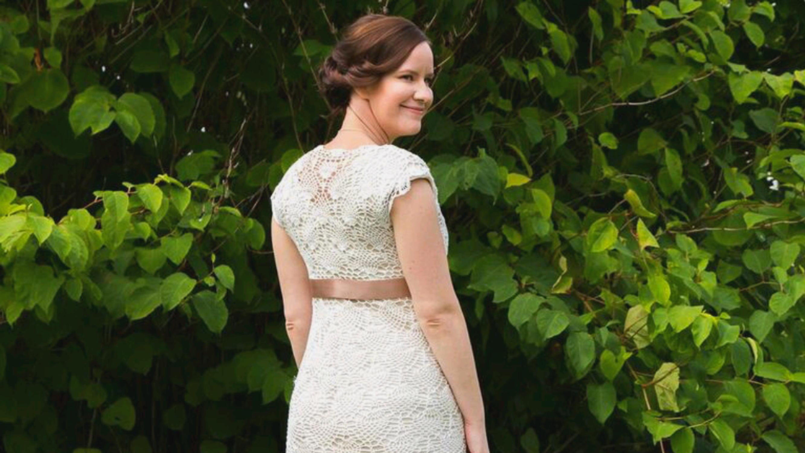 I do! Eveliina crocheted her wedding dress herself—it took nine months to complete