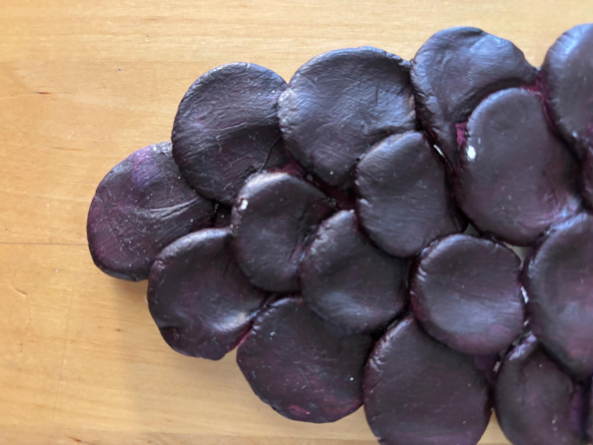 Air-dry clay grapes