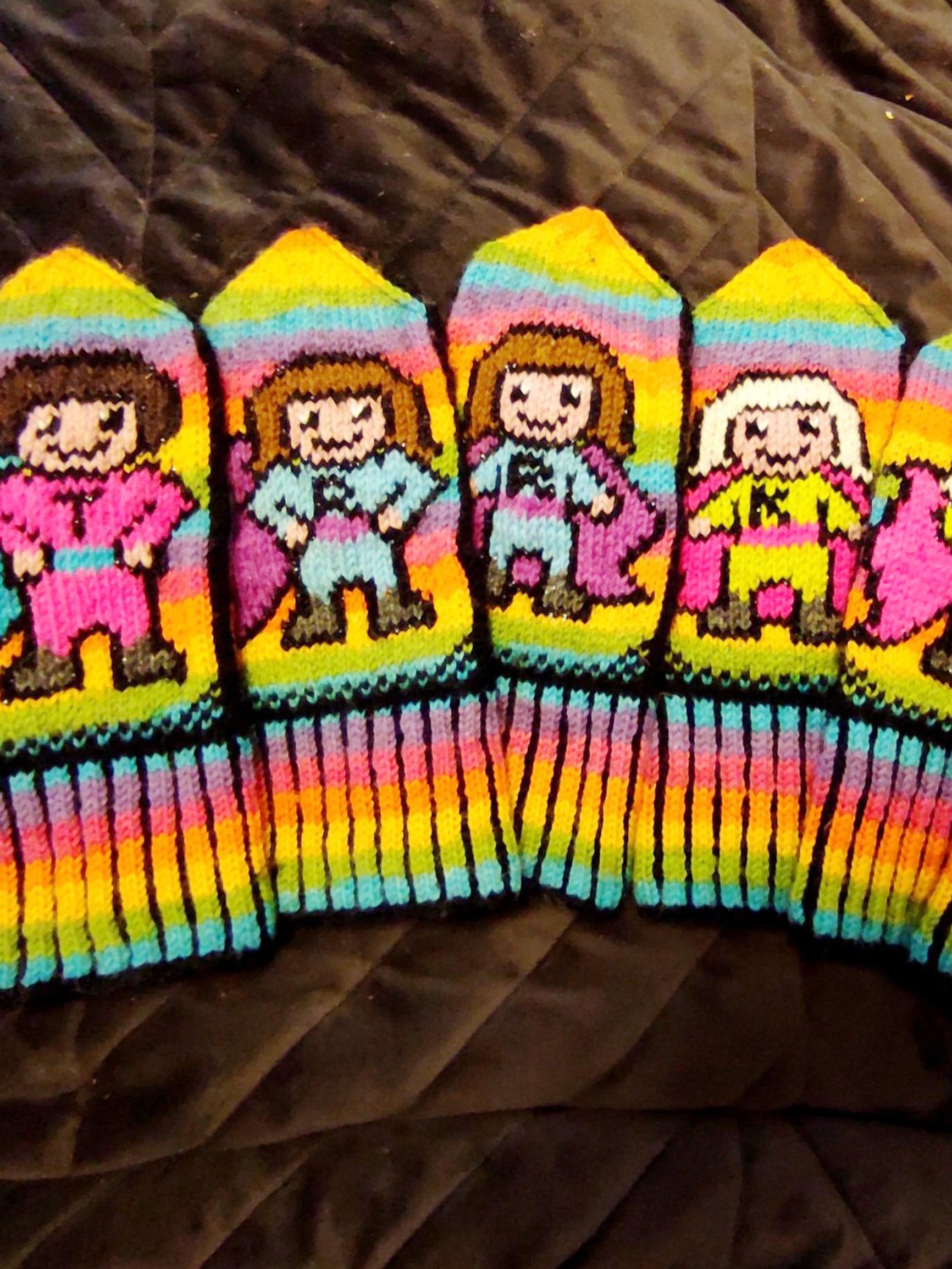 6-year-old Ville designed gift mittens for his daycare staff, and mom Sanna made them—“It’s simply wonderful he sees them as superwomen”