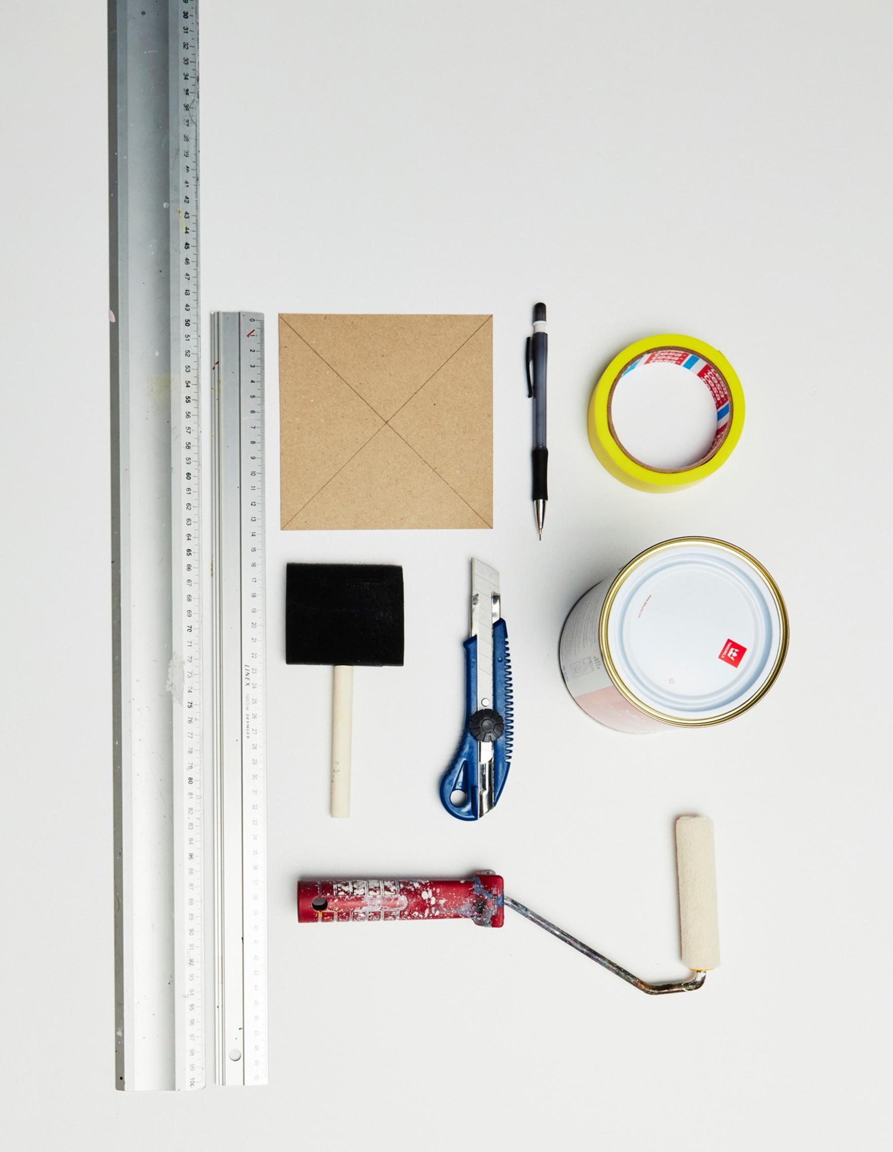 Tools for painting a check pattern.