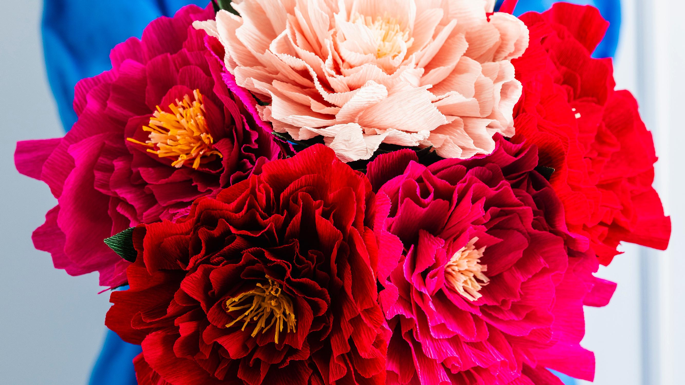 Paper peonies as lovely as the real thing—craft a beautiful bouquet from crepe paper