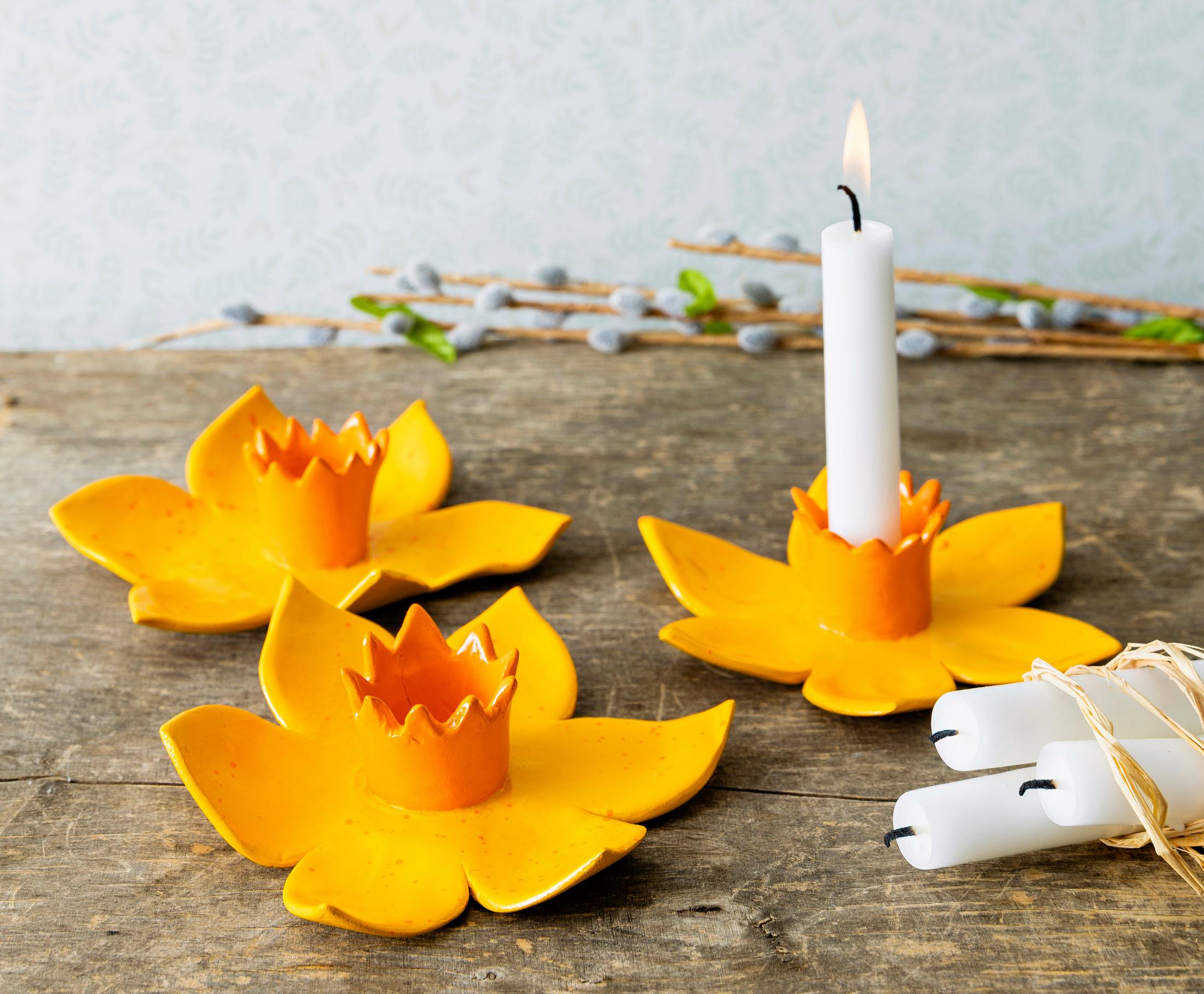 Daffodil candle holders for Easter—Here’s how to make these dazzling decorations