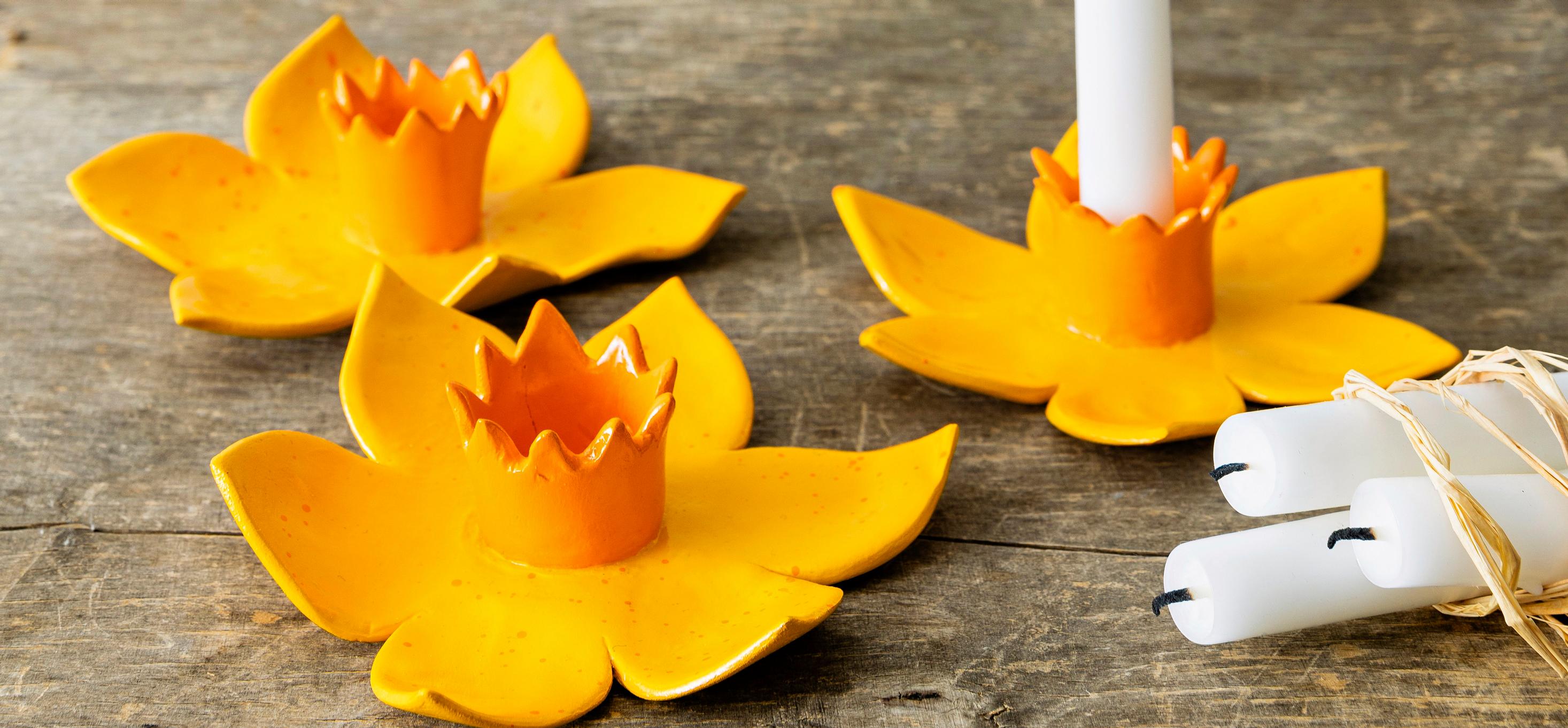 Daffodil candle holders for Easter—Here’s how to make these dazzling decorations
