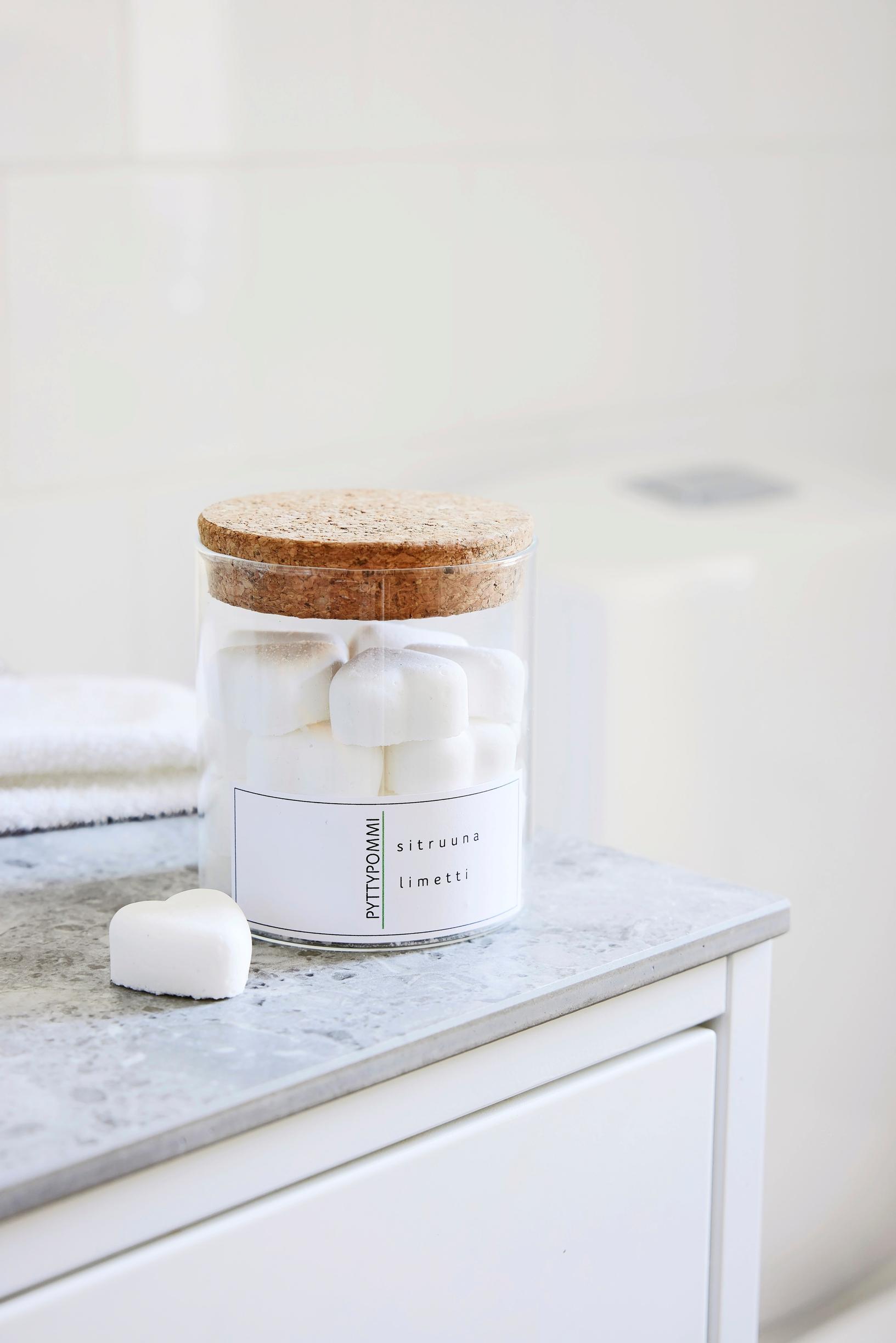Diy bathroom refresh: toilet bomb