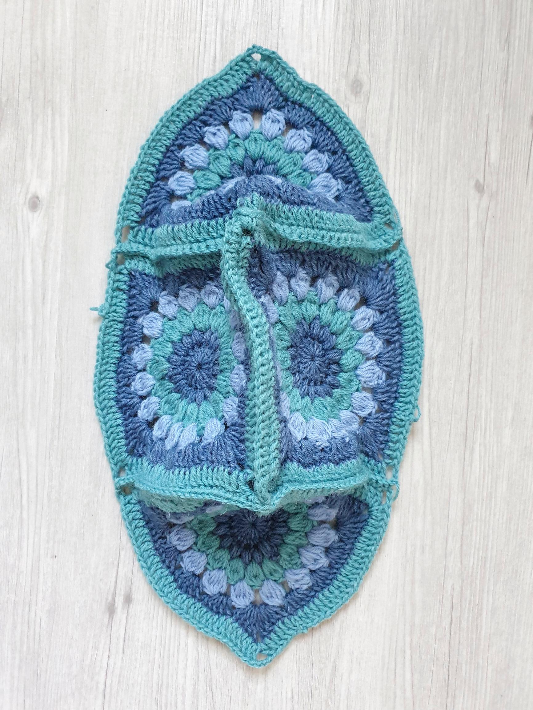 Assembling the belt bag