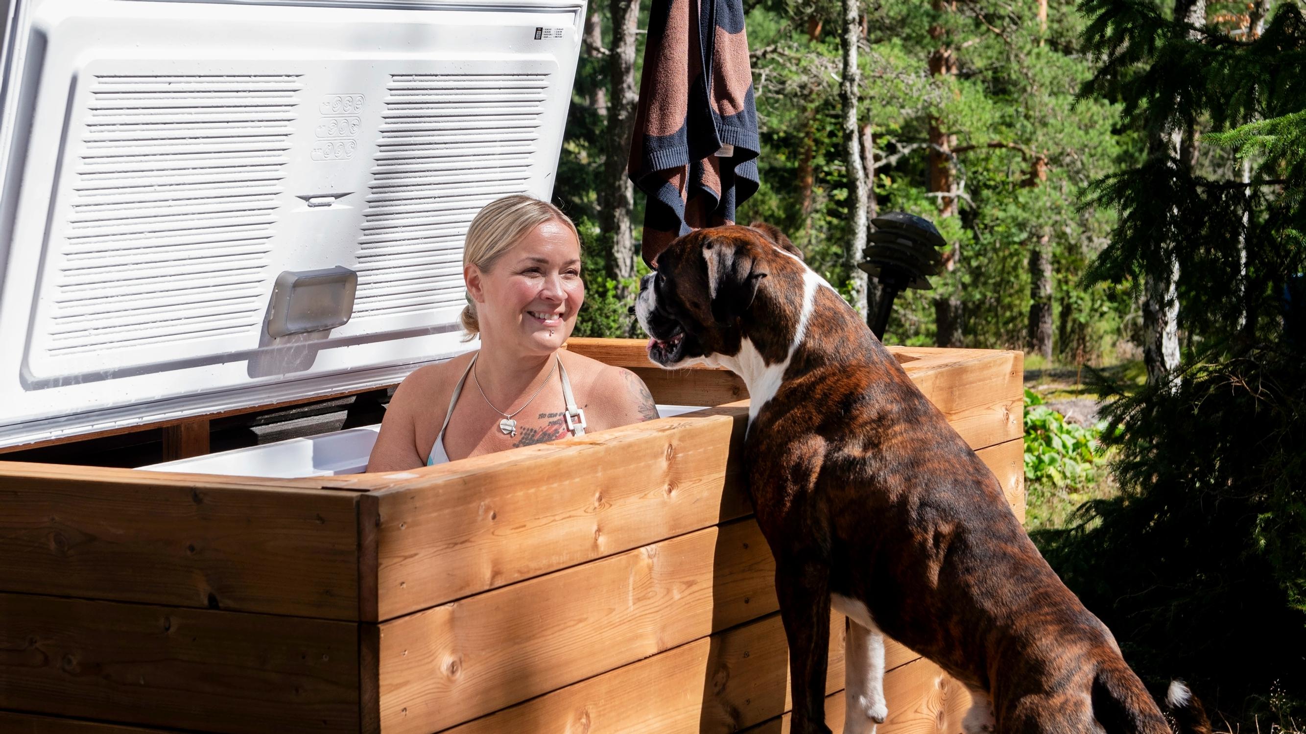 Morning dip in a chest freezer—here’s how Annakaisa created a DIY ice bath for her summer cottage
