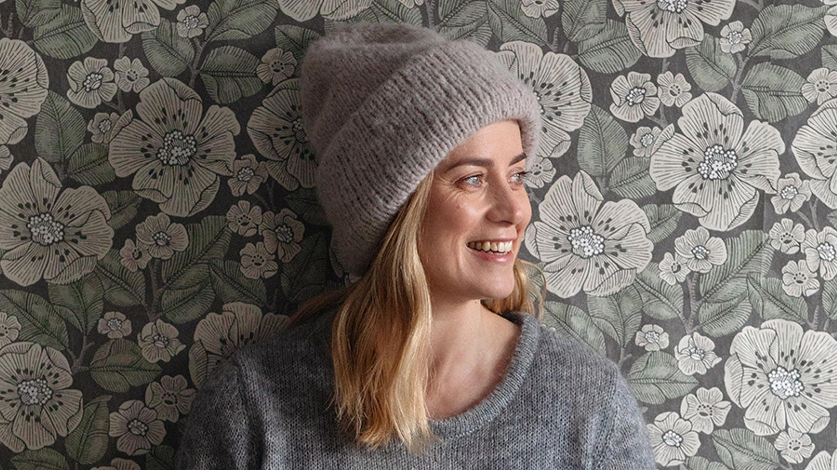 Renowned Finnish actor Iina Kuustonen’s plush beanie—knit it in just two evenings