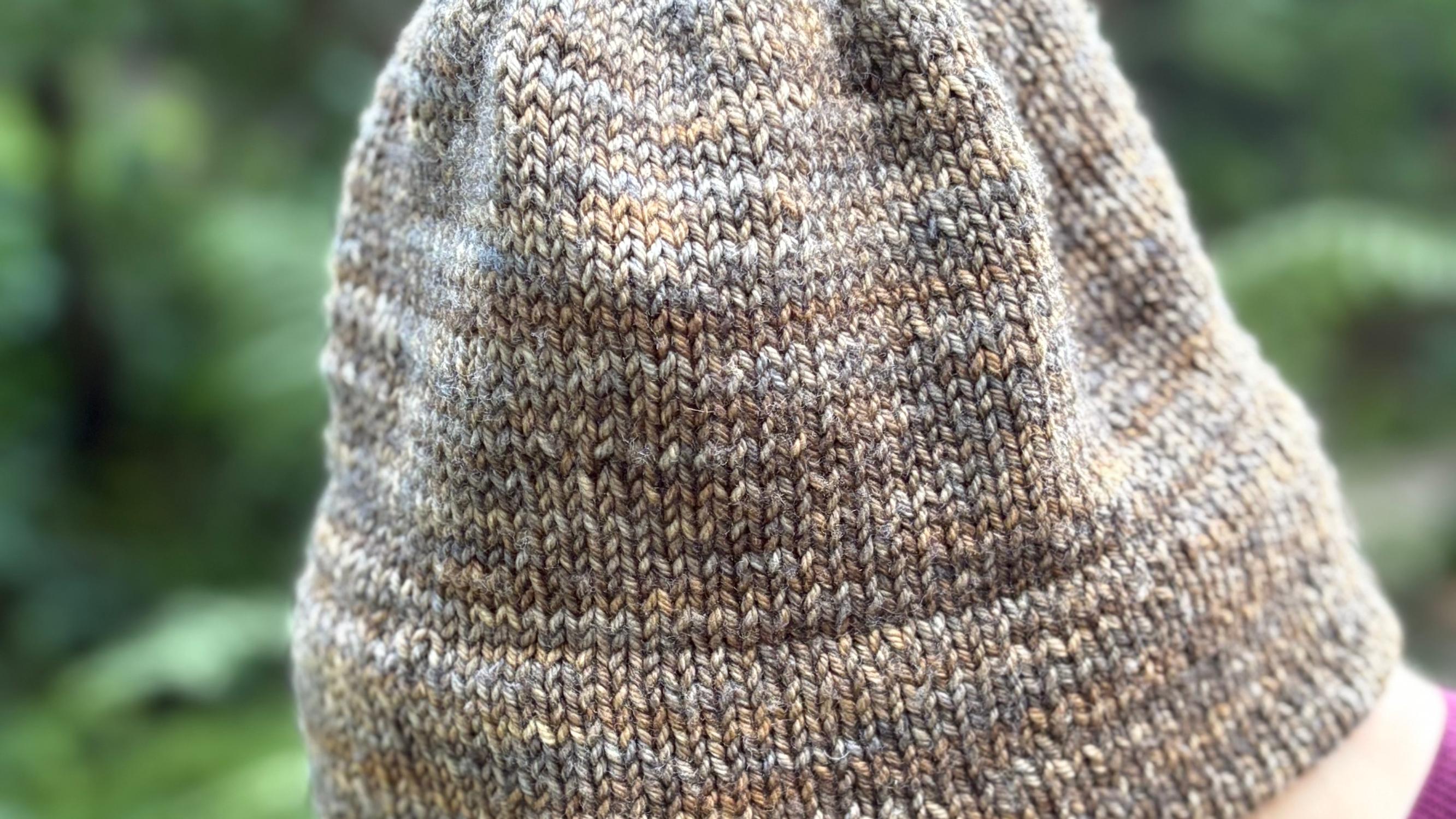 Easy men’s beanie: no purling required, perfect for beginners