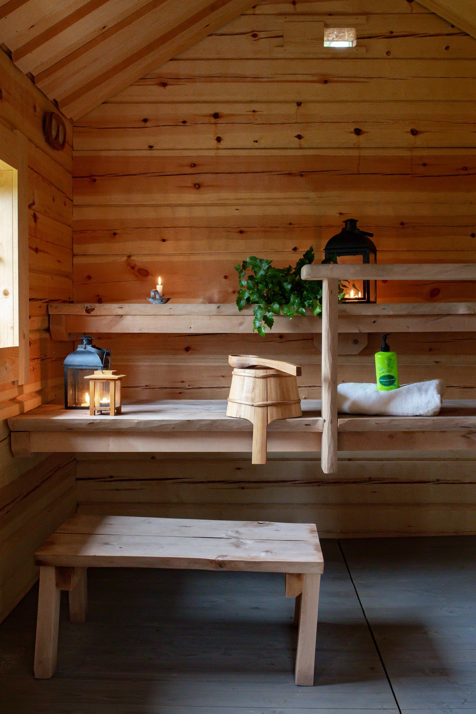 Yard sauna