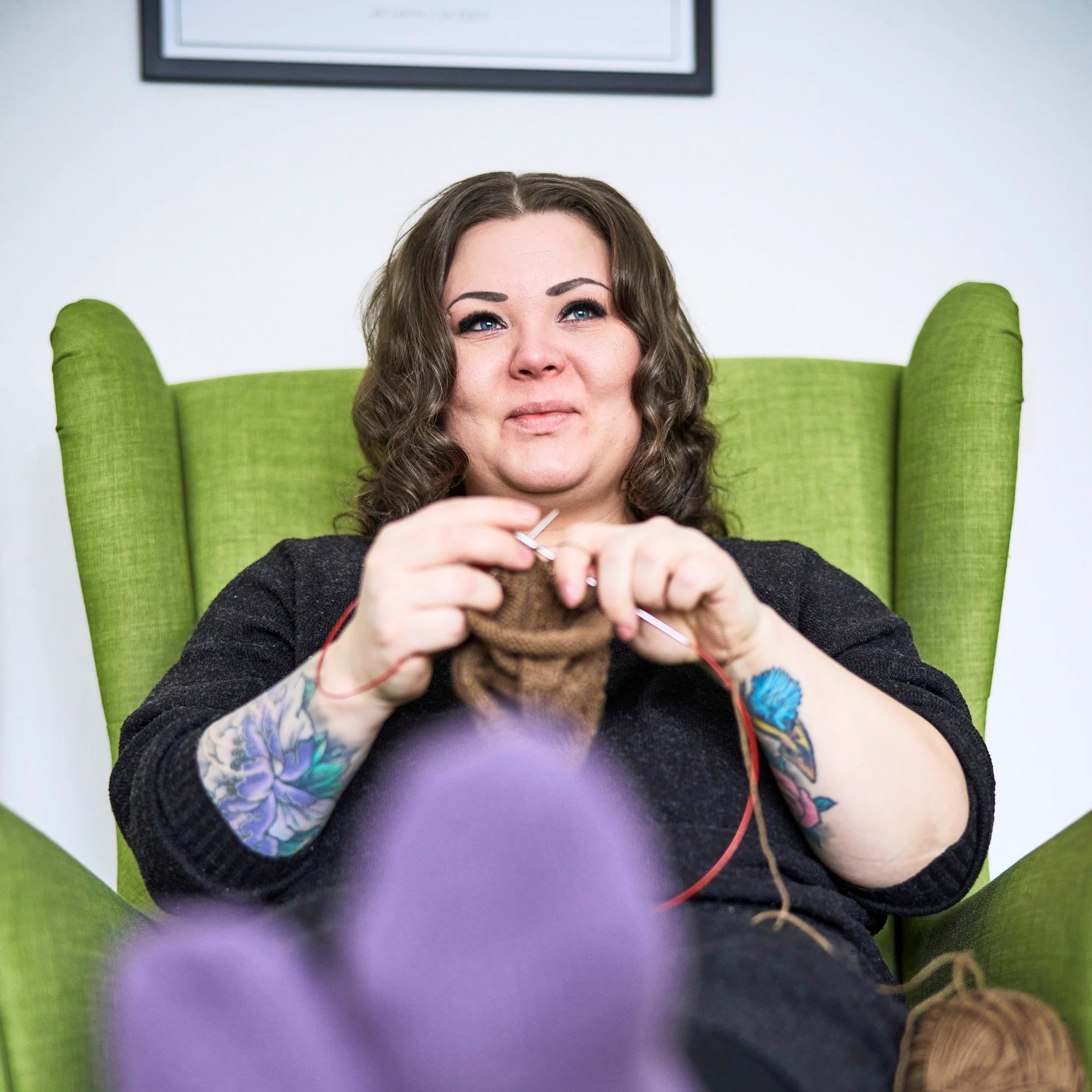 Massively popular knitting designer Niina Laitinen: “When I’m sitting on my sofa knitting, I can’t fathom that thousands of others are also knitting my patterns”