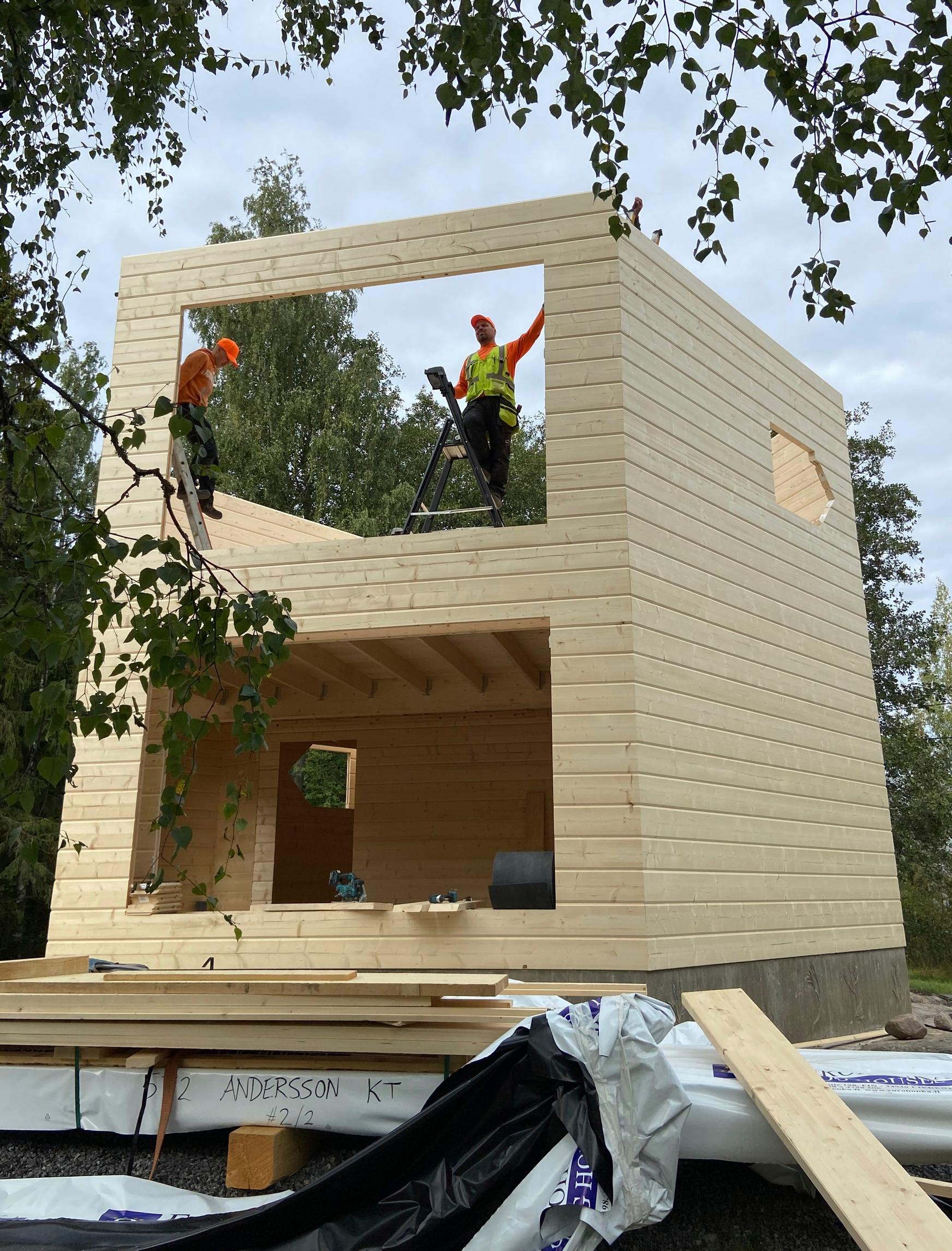 The Kuusi-o house frame complete