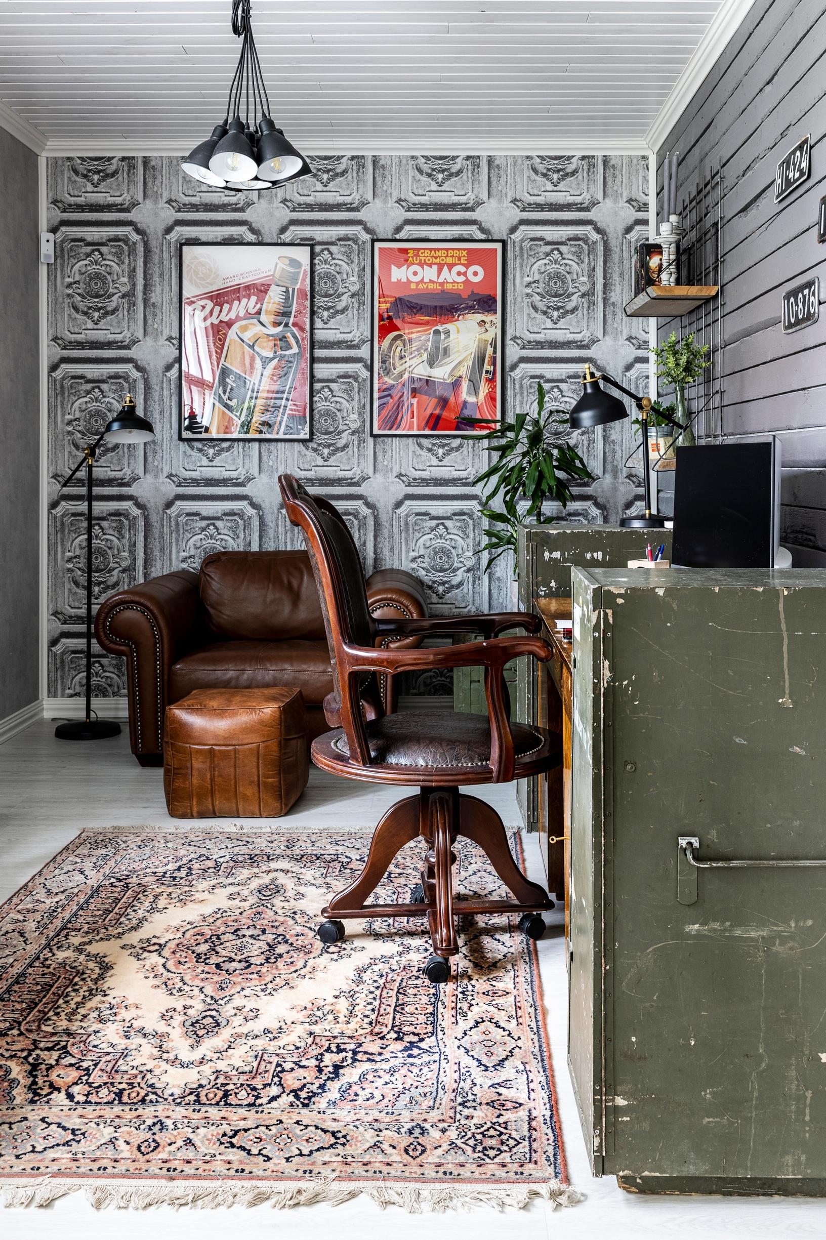 Imposing furniture in the office