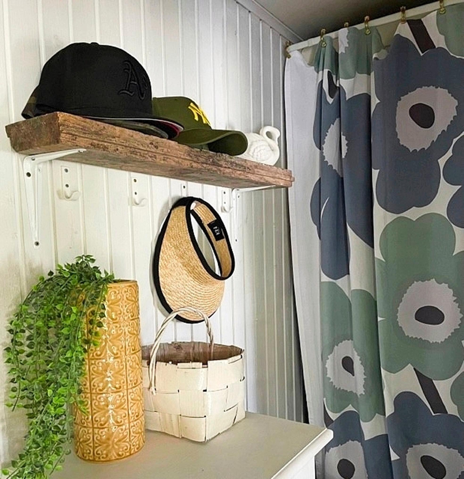 A Marimekko Unikko curtain