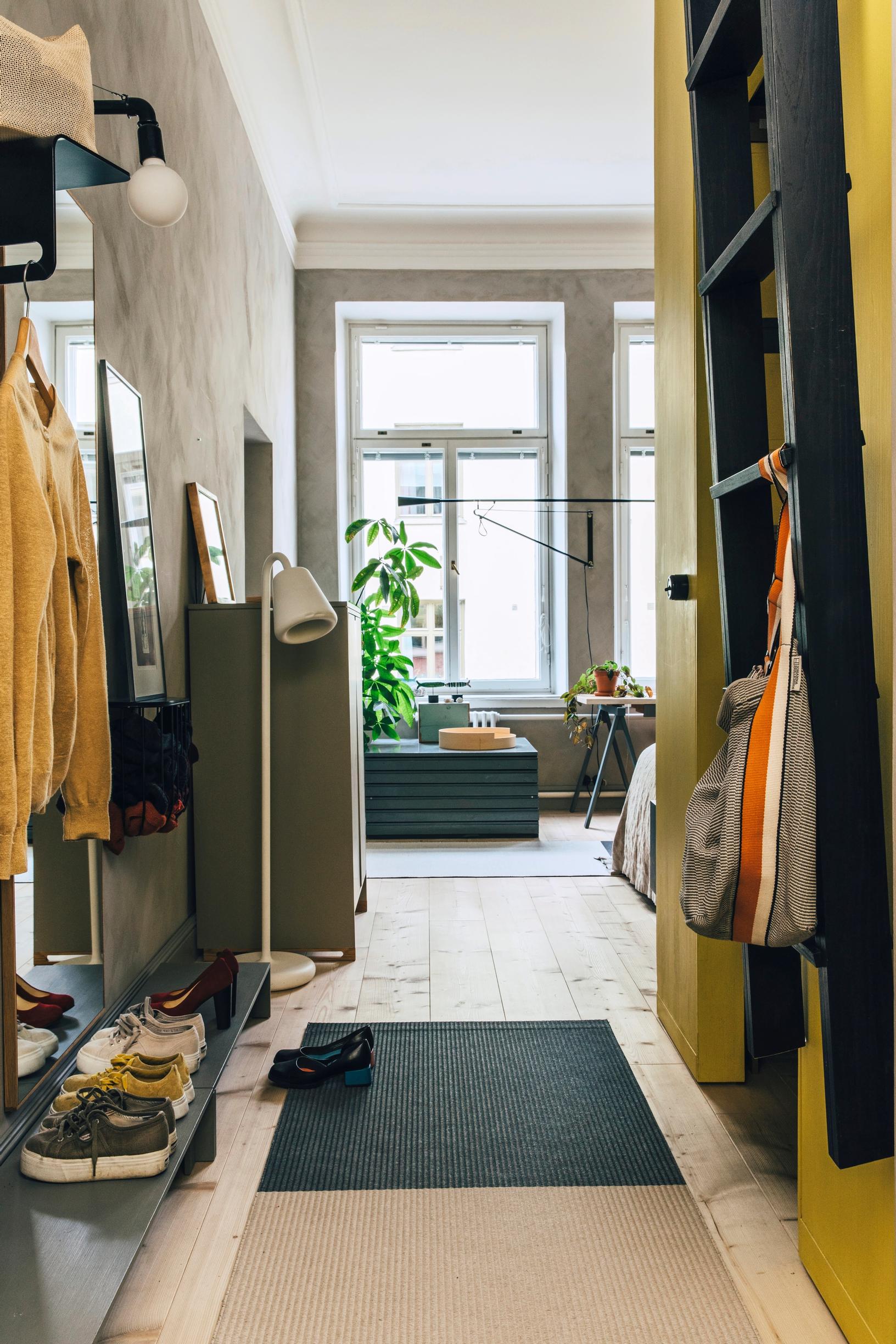 A corridor-like entryway in a city home