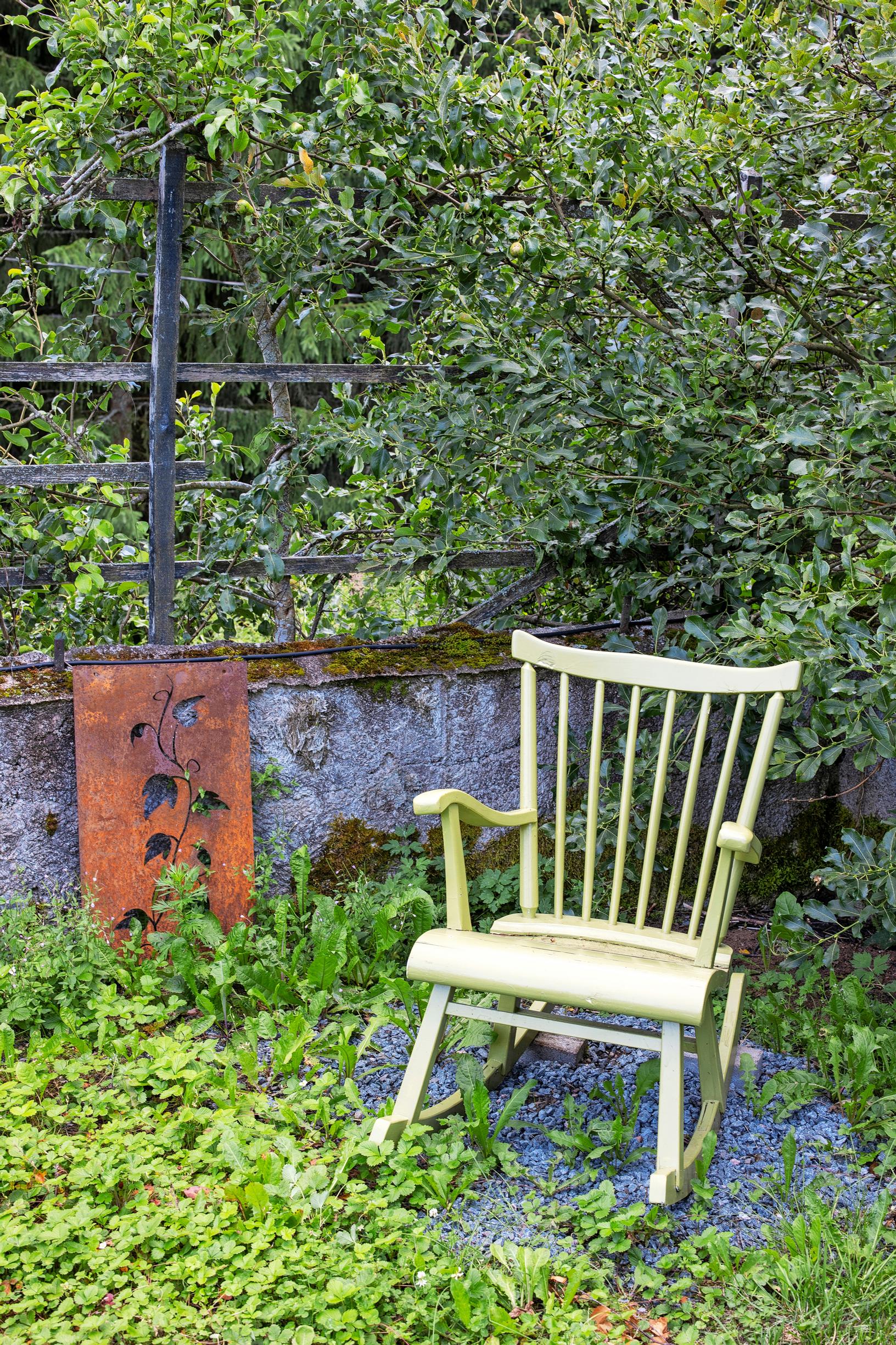 A rocking chair in the garden
