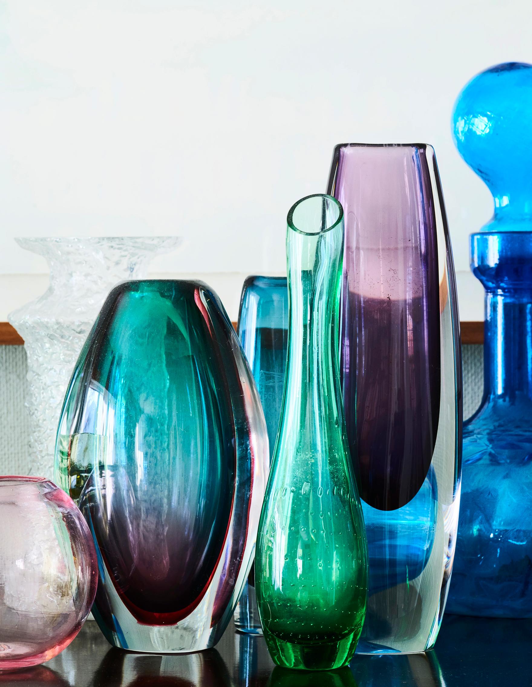 vases in different colors