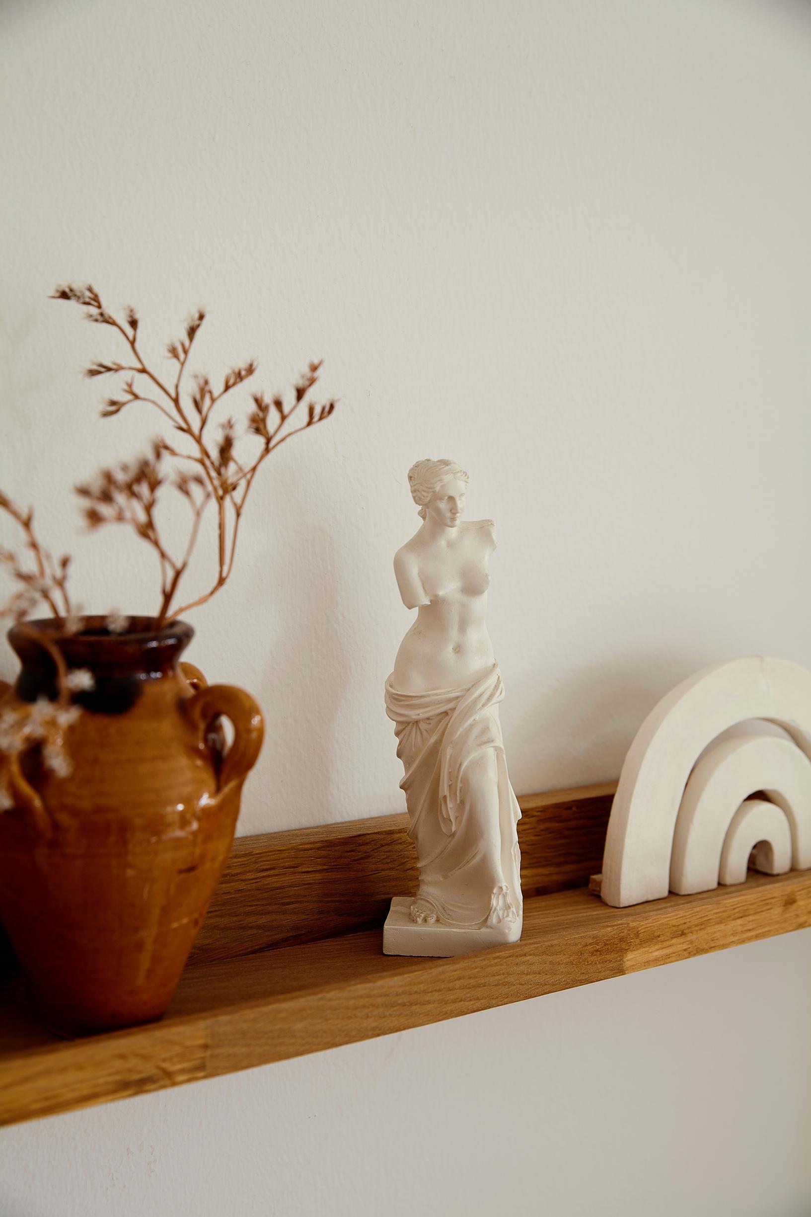 An arrangement of small objects