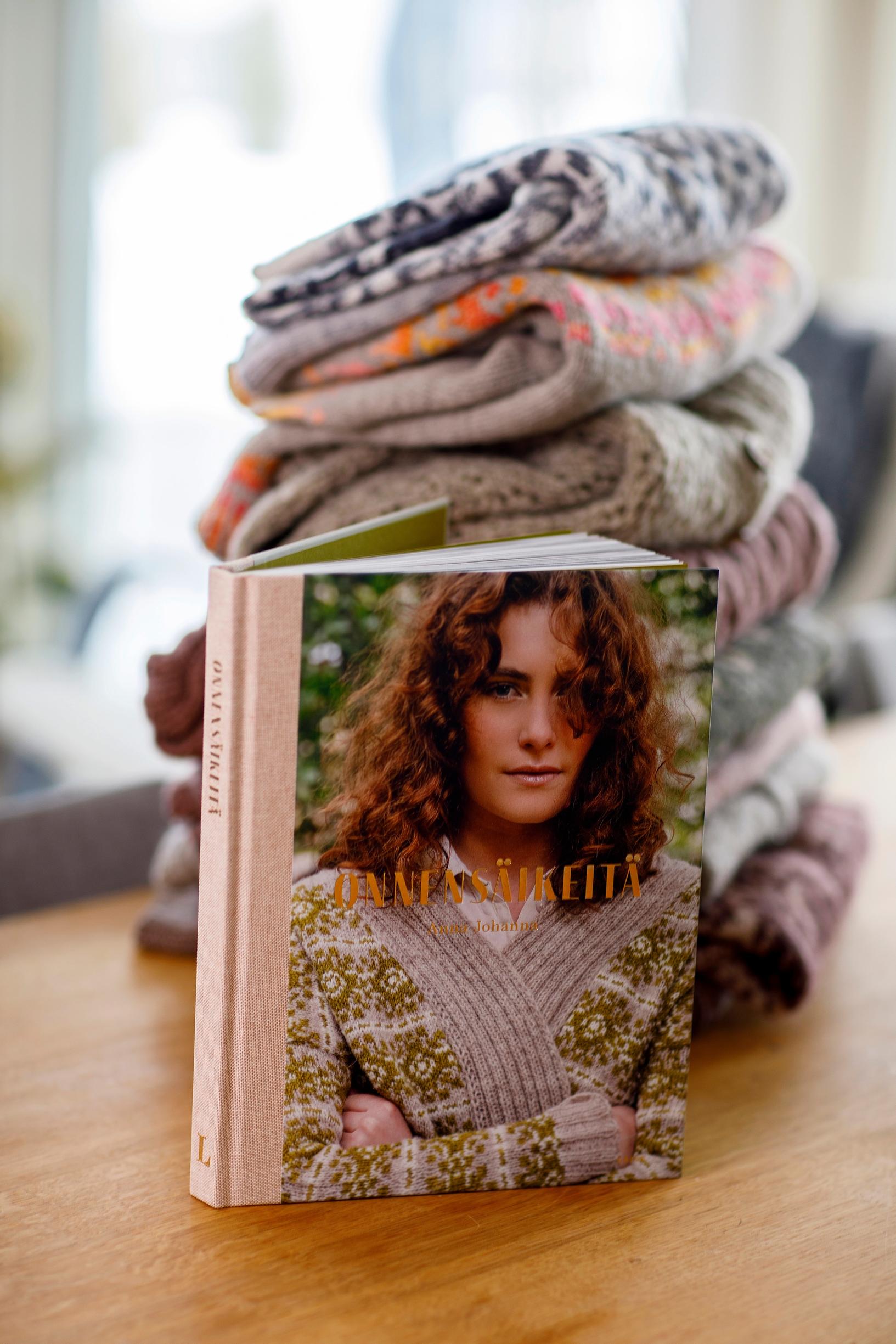 Johanna’s knitting book.