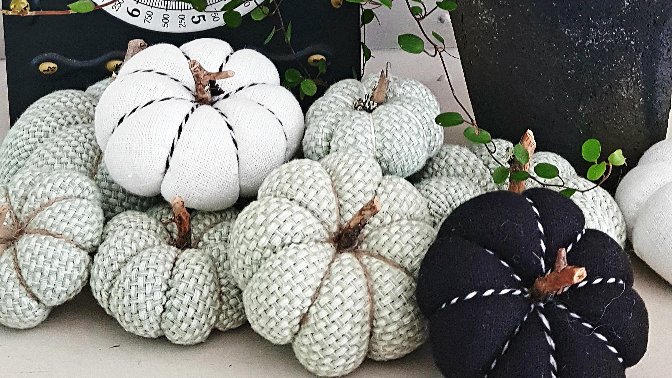 Kirsi’s adorable recycled-fabric pumpkins: “I often make them while watching TV”