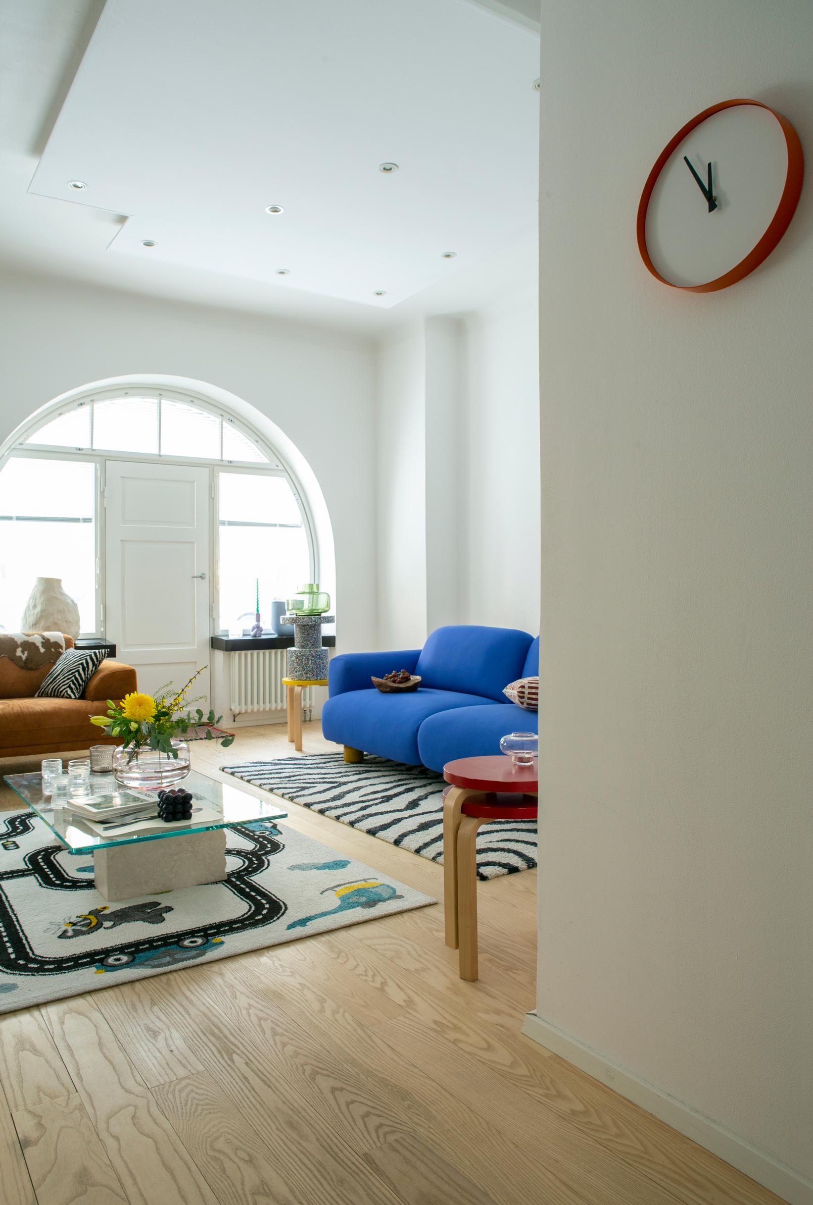 matte-lacquered ash parquet