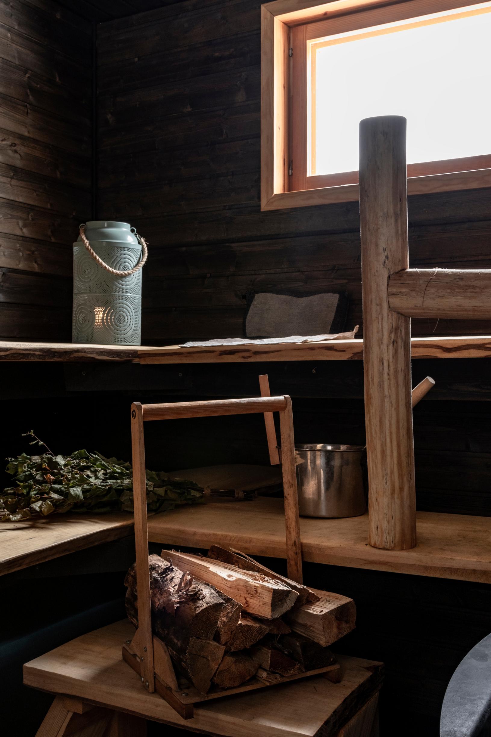 Sturdy sauna benches