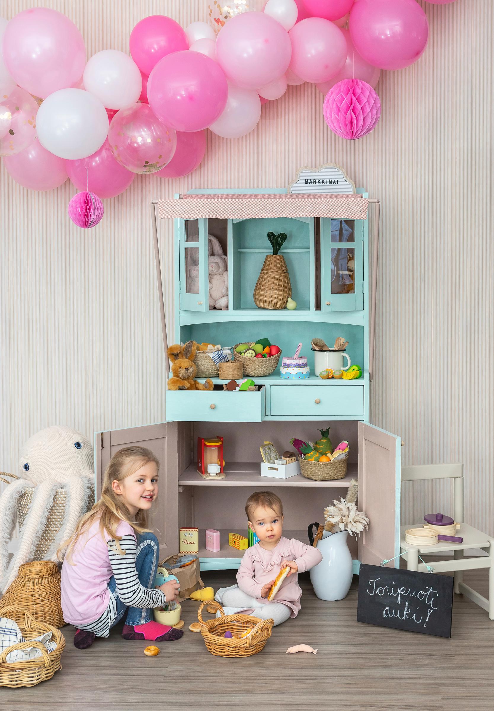 Two children playing