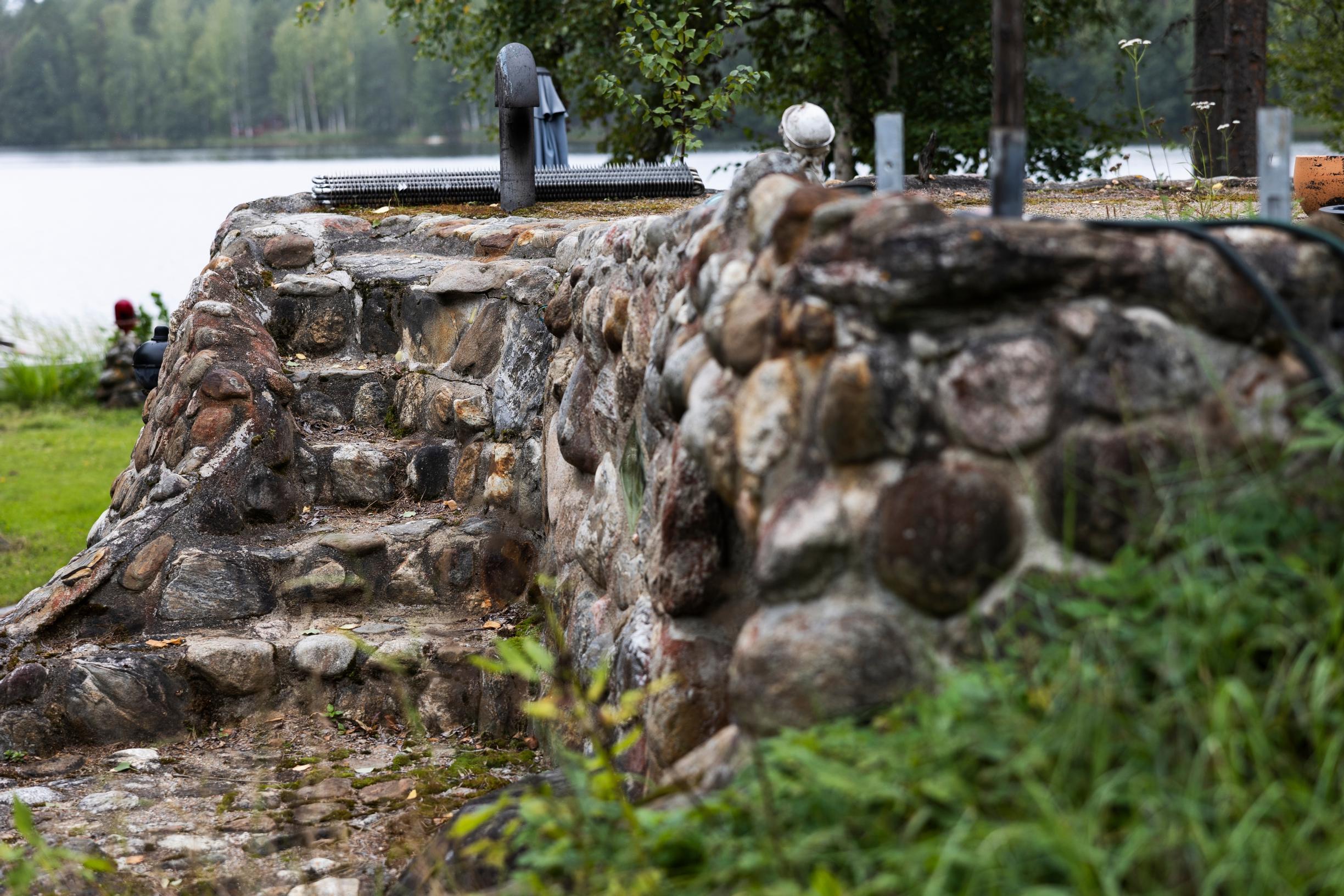 Stairs leading to the stone sauna’s roof