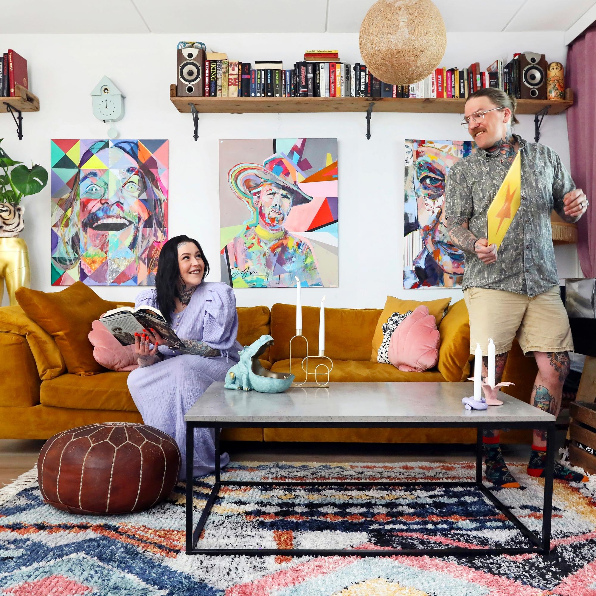 Mannequins and a gumball machine adorn Justiina and Heikki’s home: “If something is so tacky it’s fabulous, it belongs here”