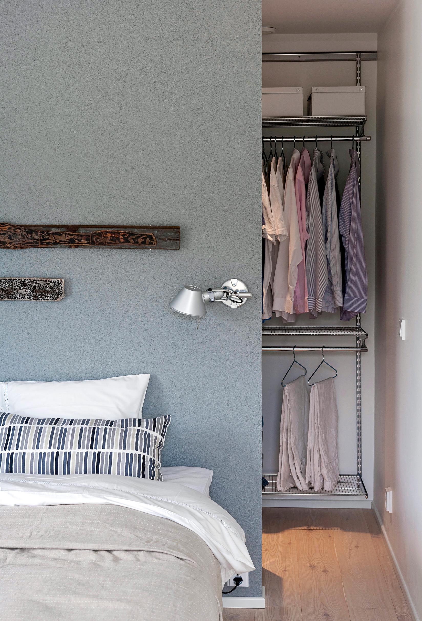 Walk-in closet as part of the bedroom