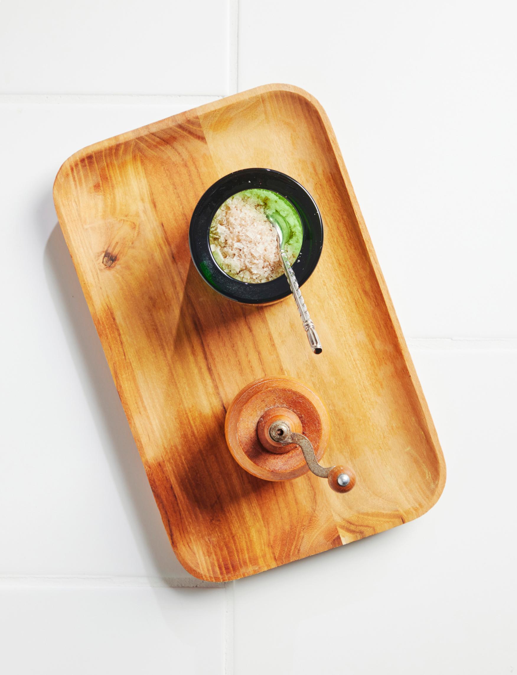 A Kivi tea light holder filled with pinch salt.