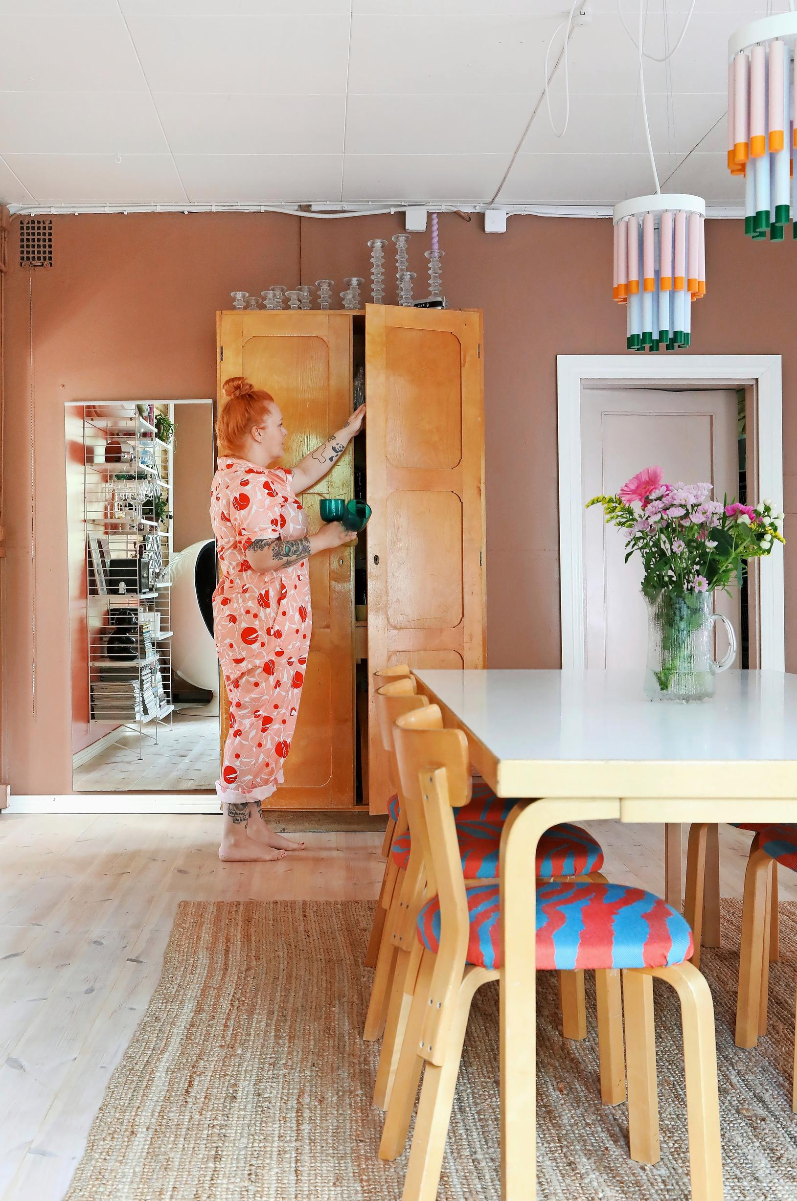 Heidi Koskenmäki at home