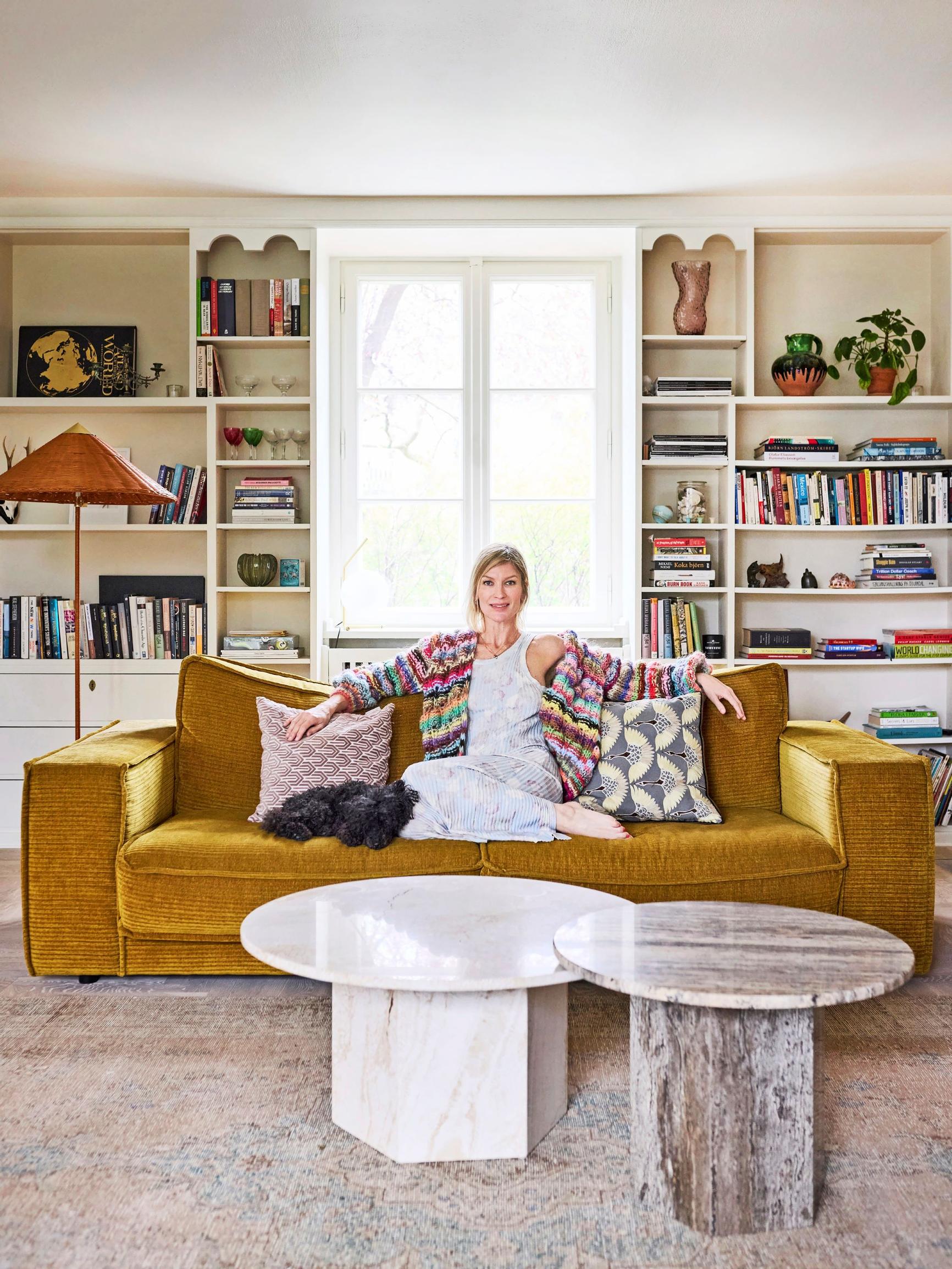 A dream romance took model Niina Kurkinen to an old house in Denmark: “If I had my way, I would decorate our home in mint and peach shades”