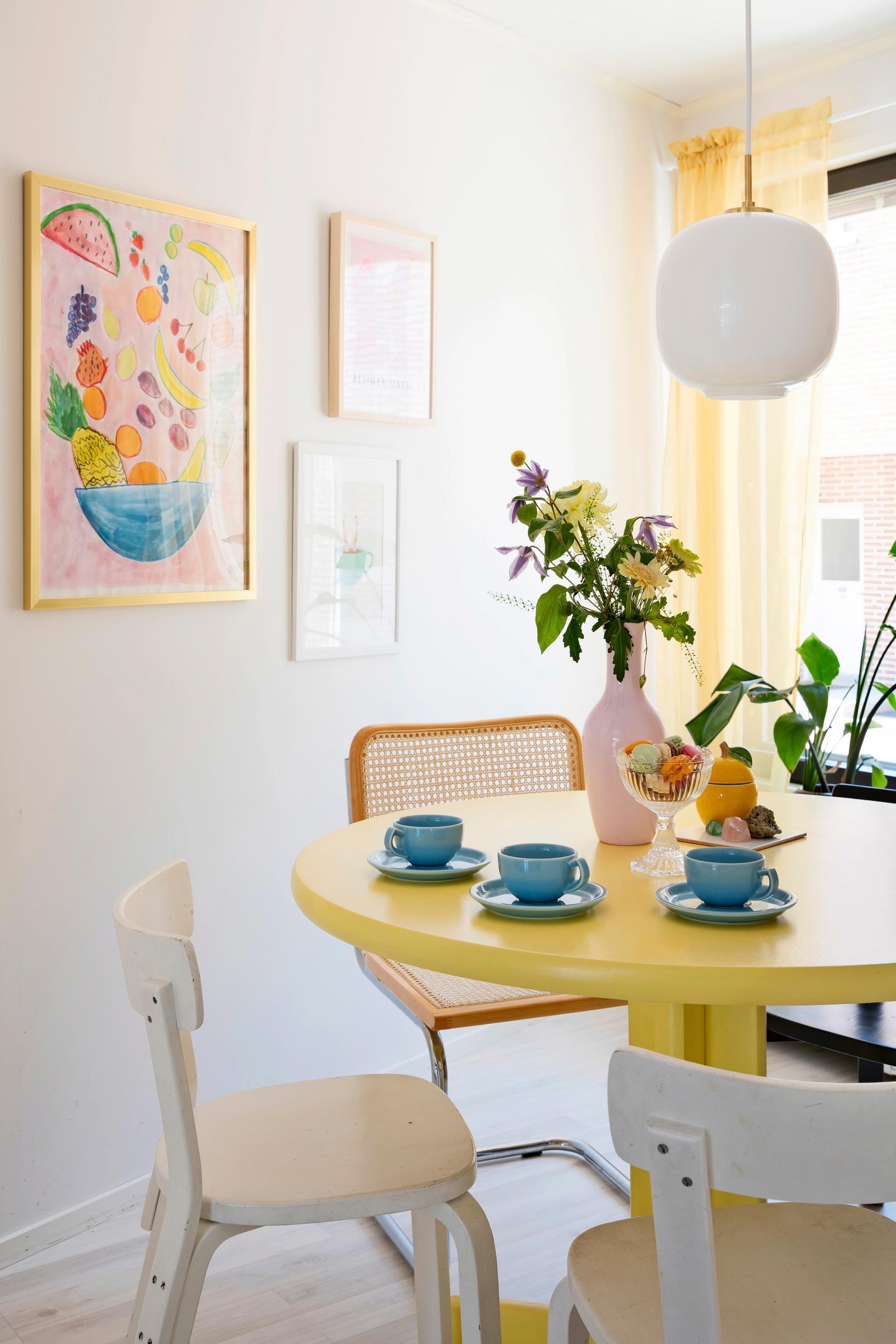 Round yellow dining table.