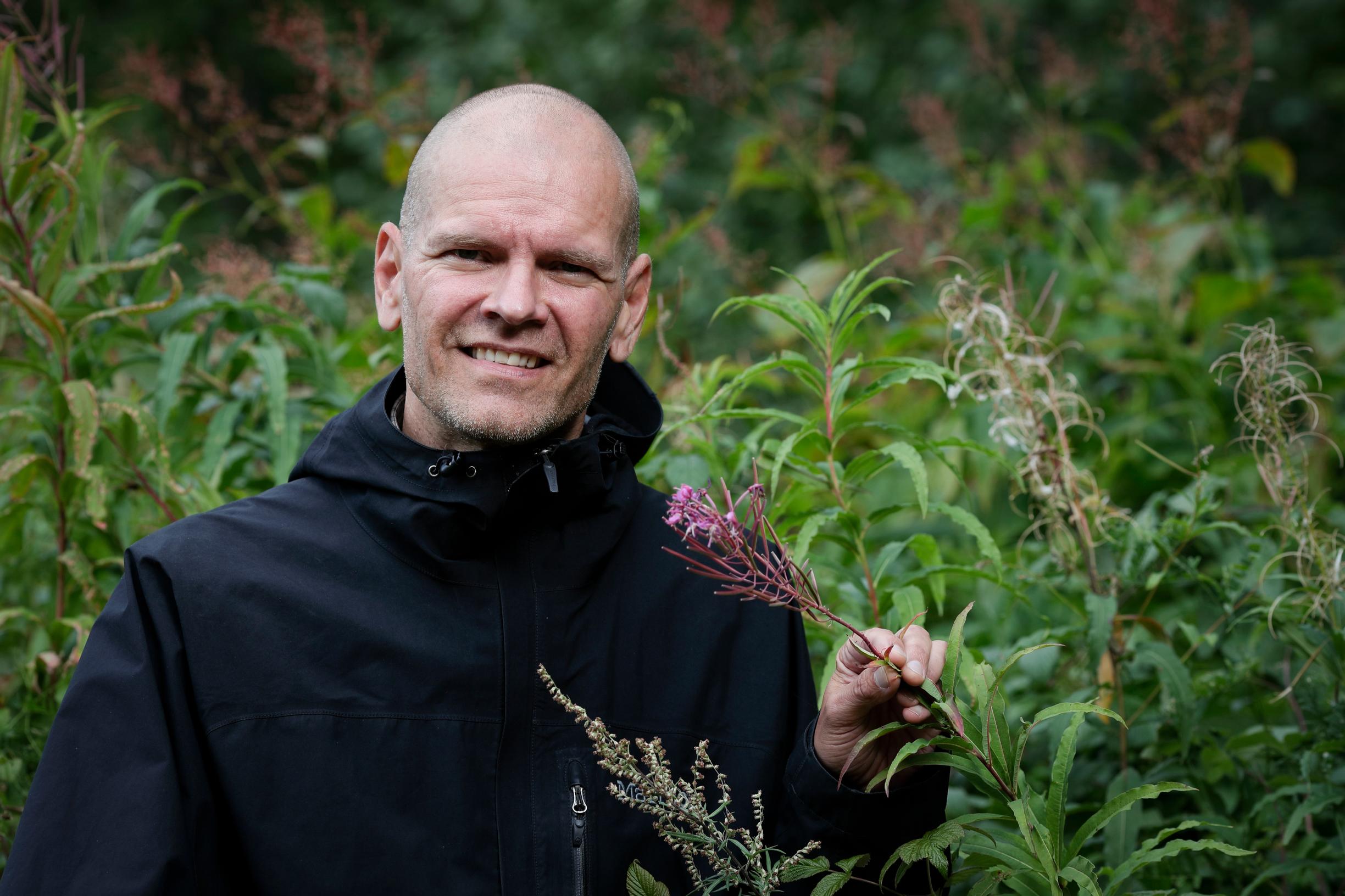University lecturer in ecology and evolutionary biology at the University of Jyväskylä, Atte Komonen