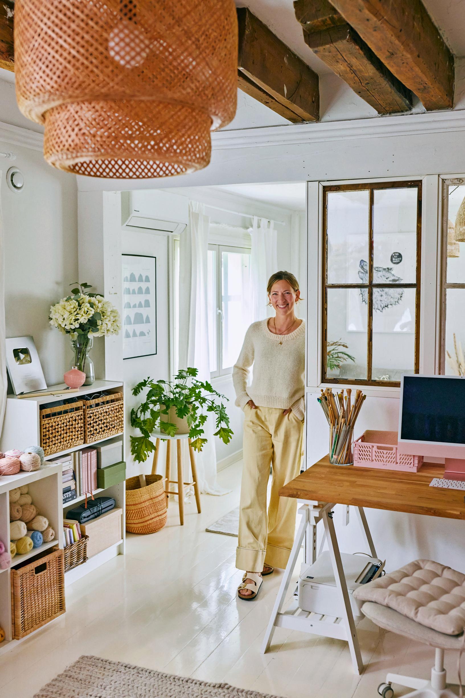 Kutovakika Veronika Lindberg in her home workroom.