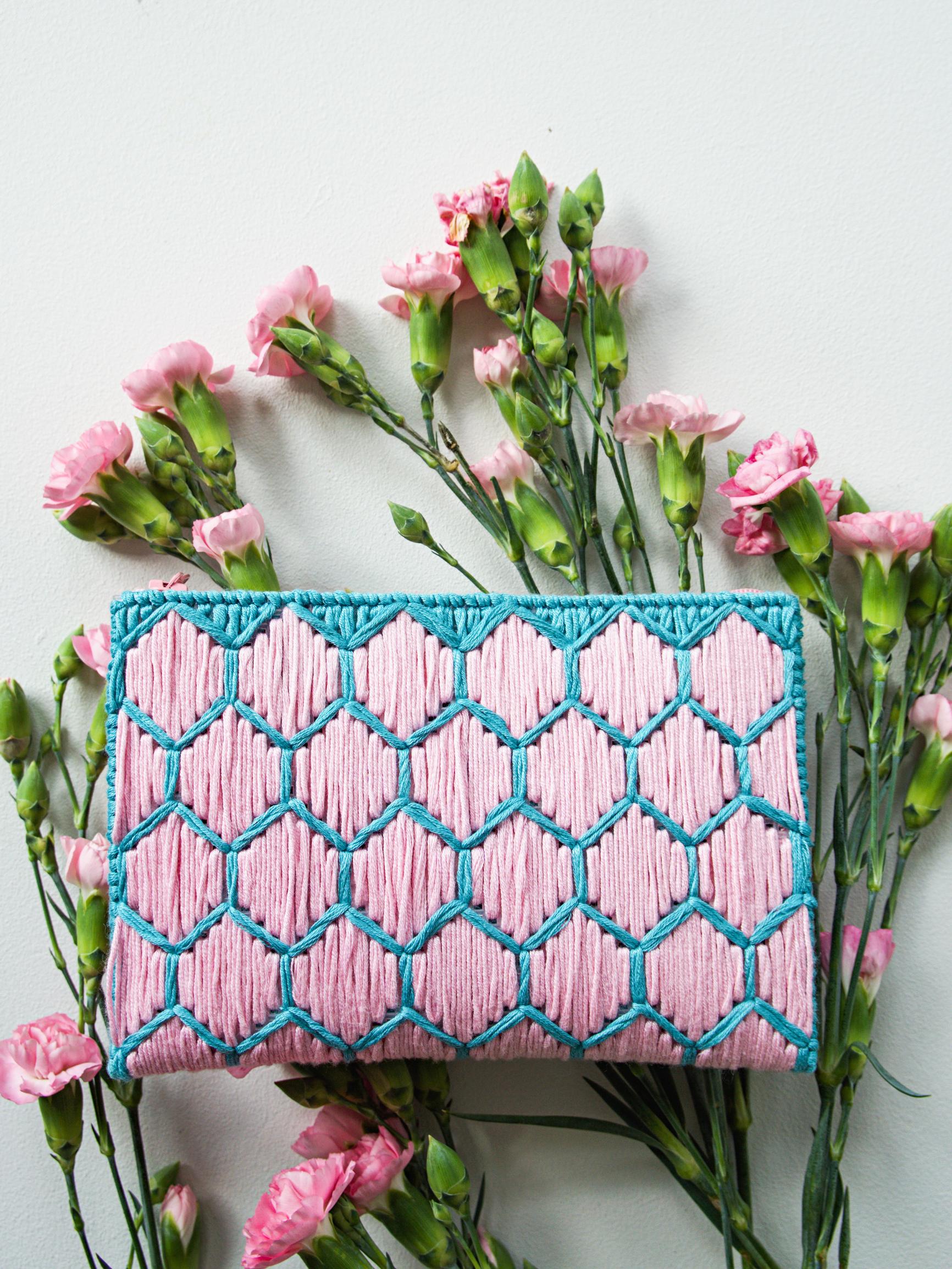 Bargello is a fun and colorful form of embroidery—here’s how to make a retro-style small pouch or pencil case