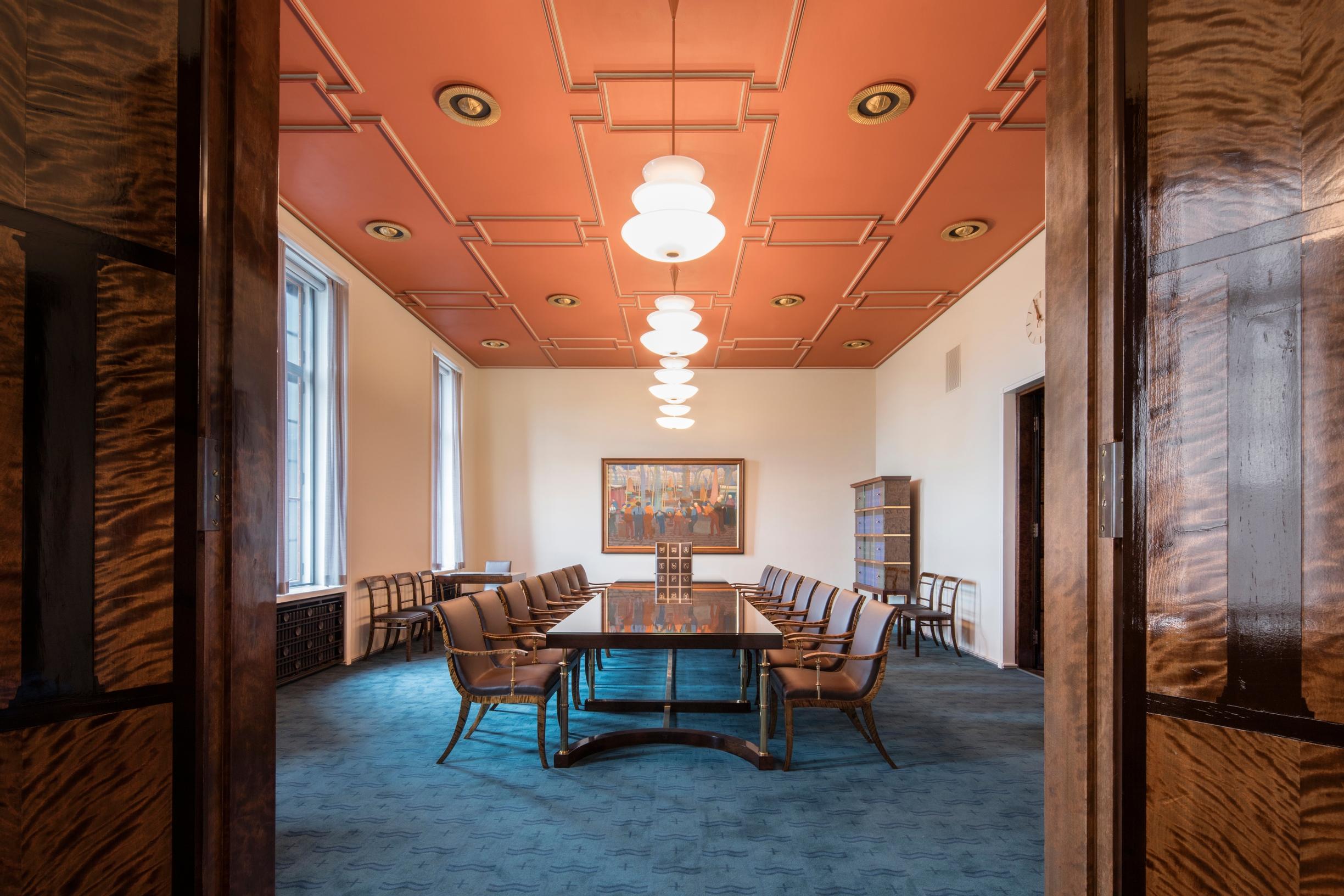 The Government’s Corridor in the Parliament Building