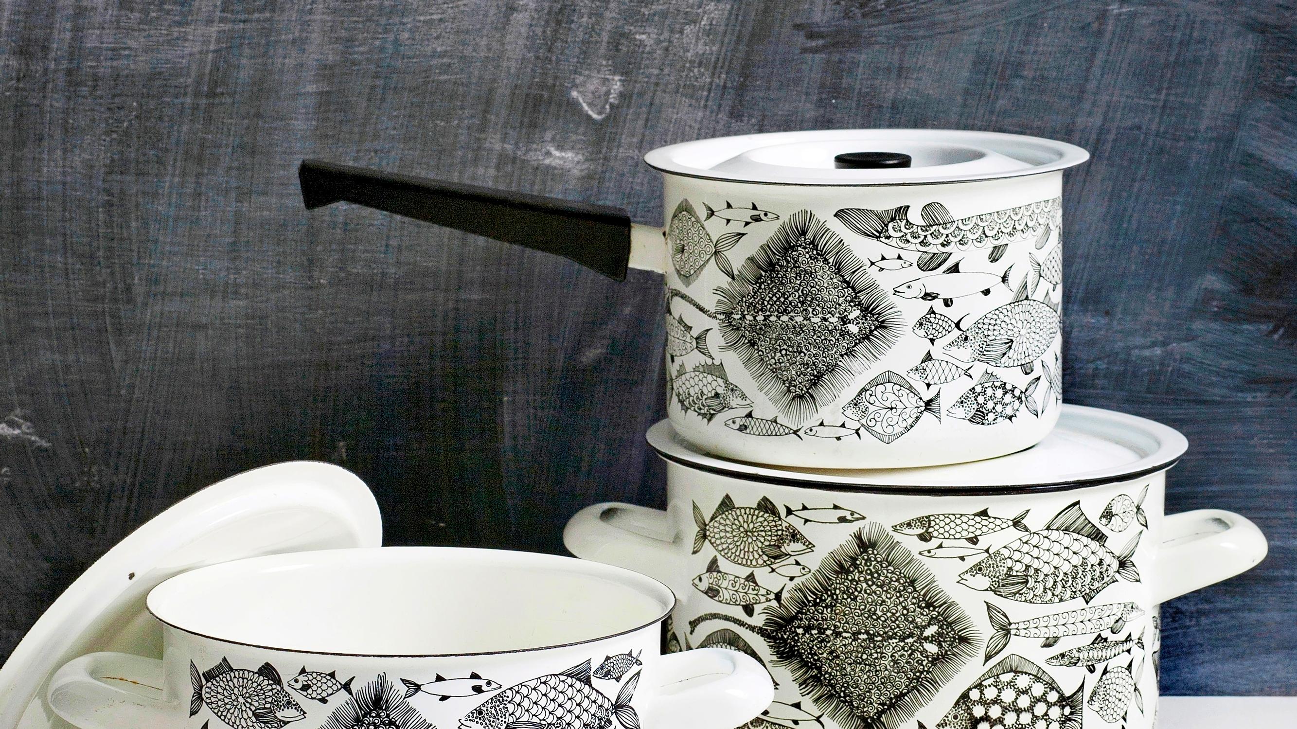 Nostalgic Pehtoori or colorful Vegeta—what’s your favorite Finnish enamelware?