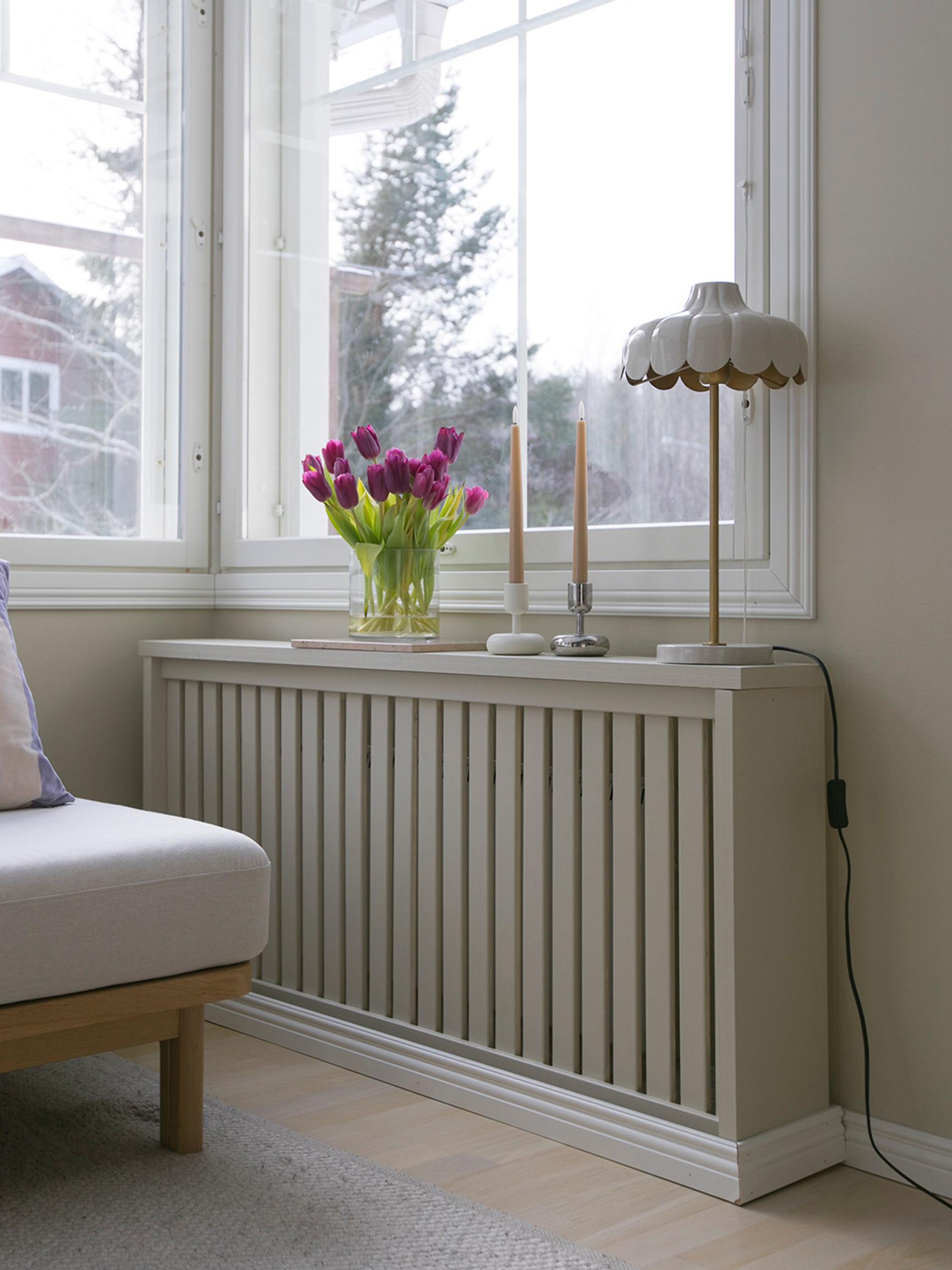 Hilla built radiator covers in just a few hours for under one hundred euros, inspired by a Danish carpenter’s creation