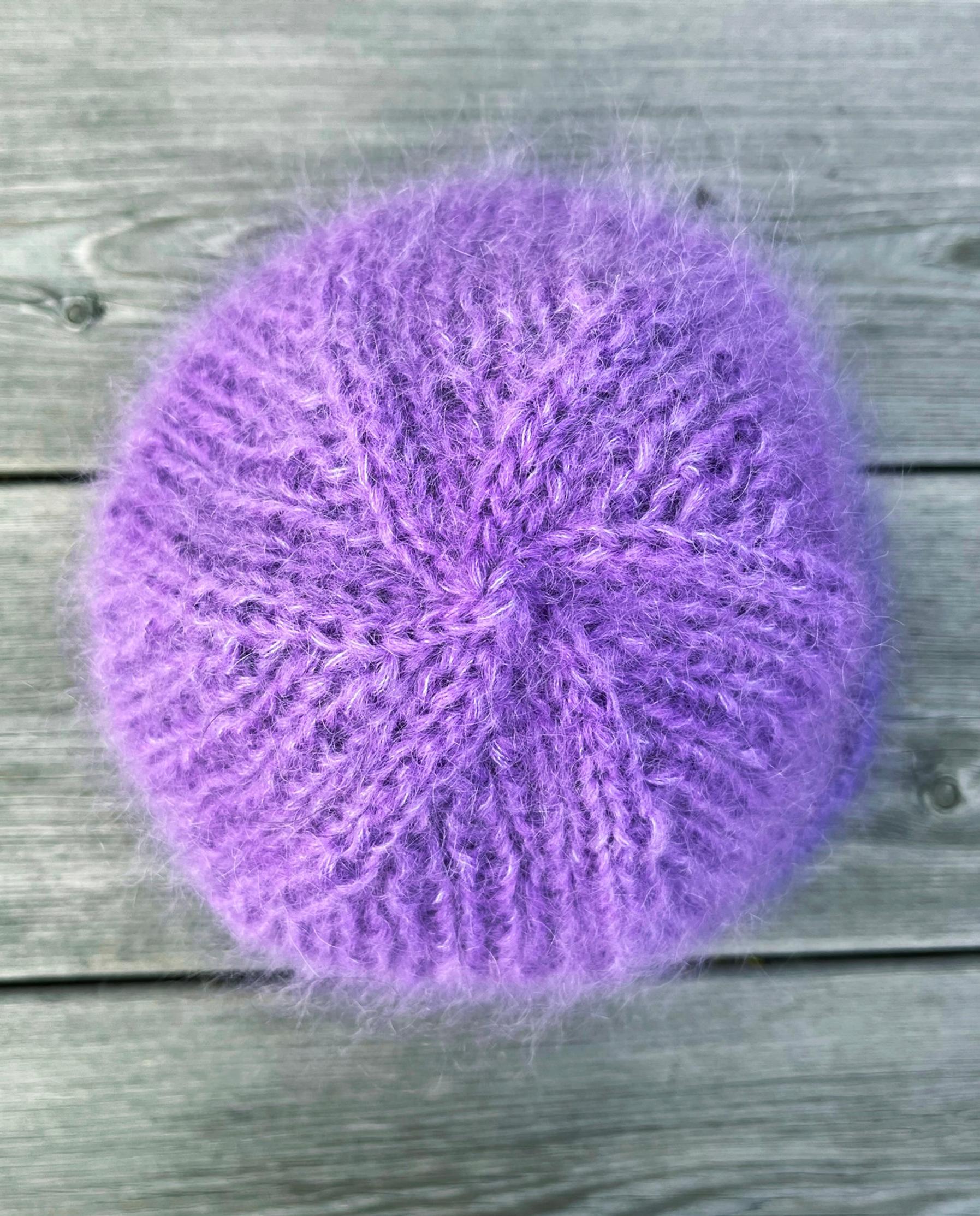 Lohtu beginner’s beanie decreases