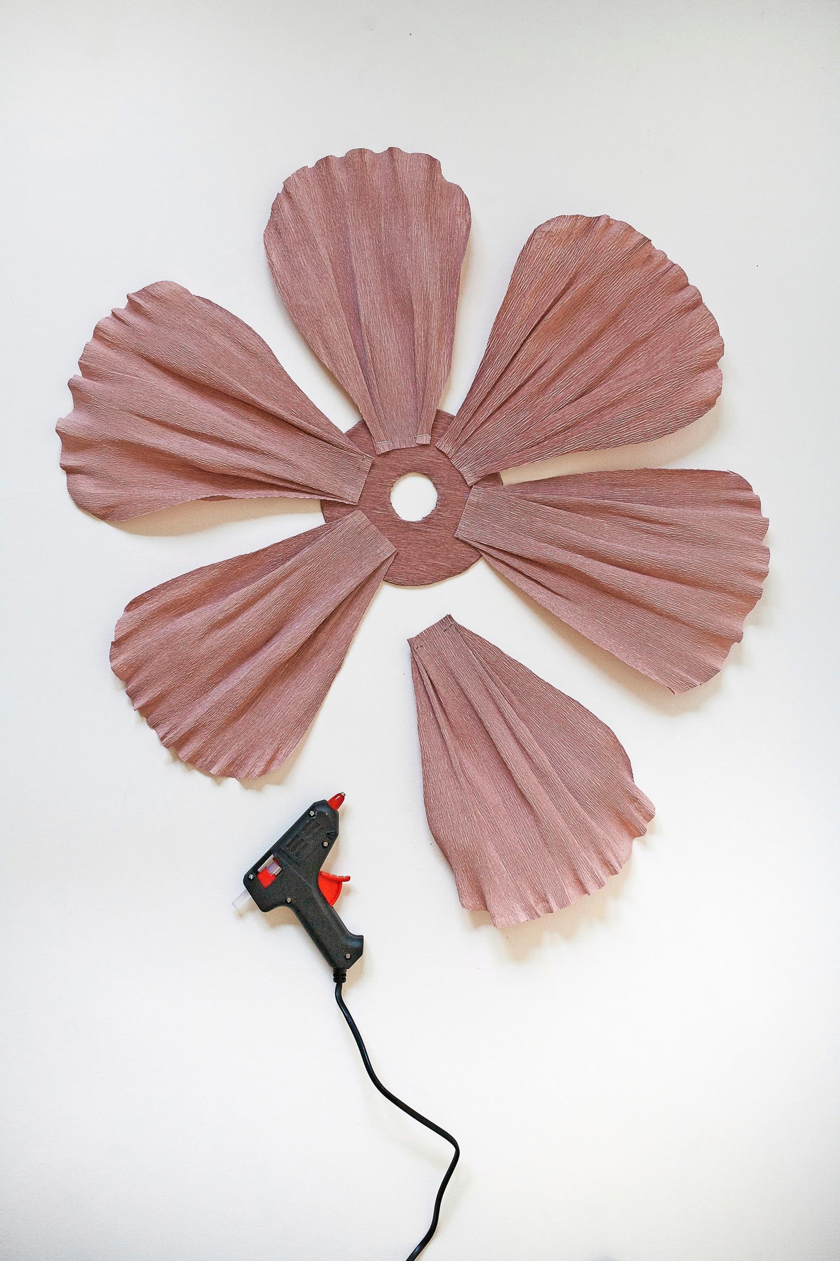 Image of craft supplies for the paper flower