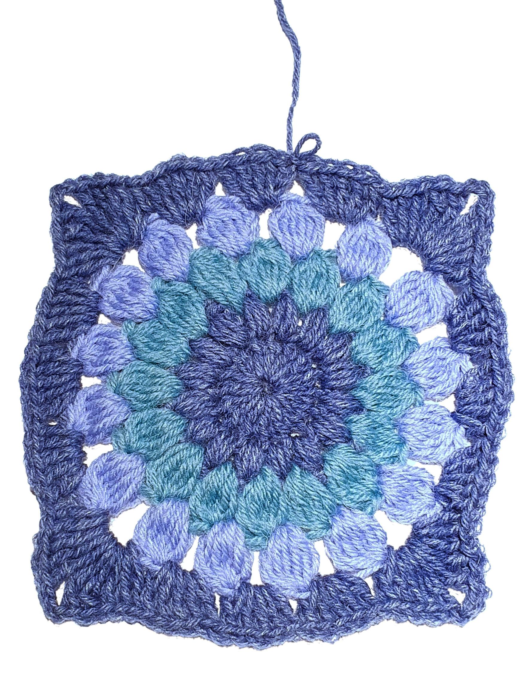 Crocheted belt bag, Round 5