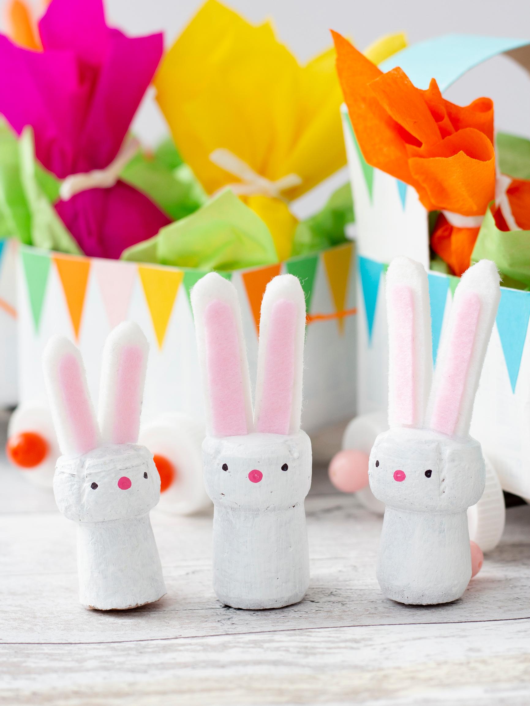Easy Easter bunny craft from corks—this one you can make even with little ones