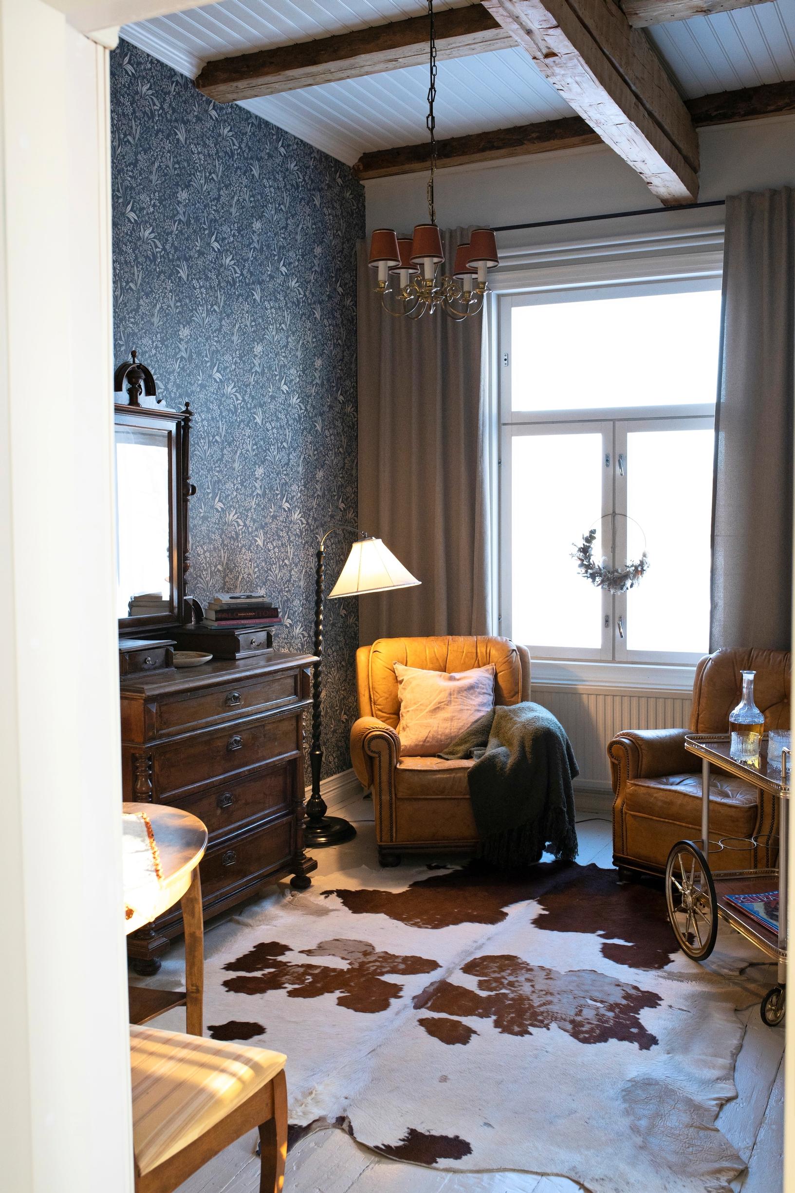 The library’s seating area in the old vicarage